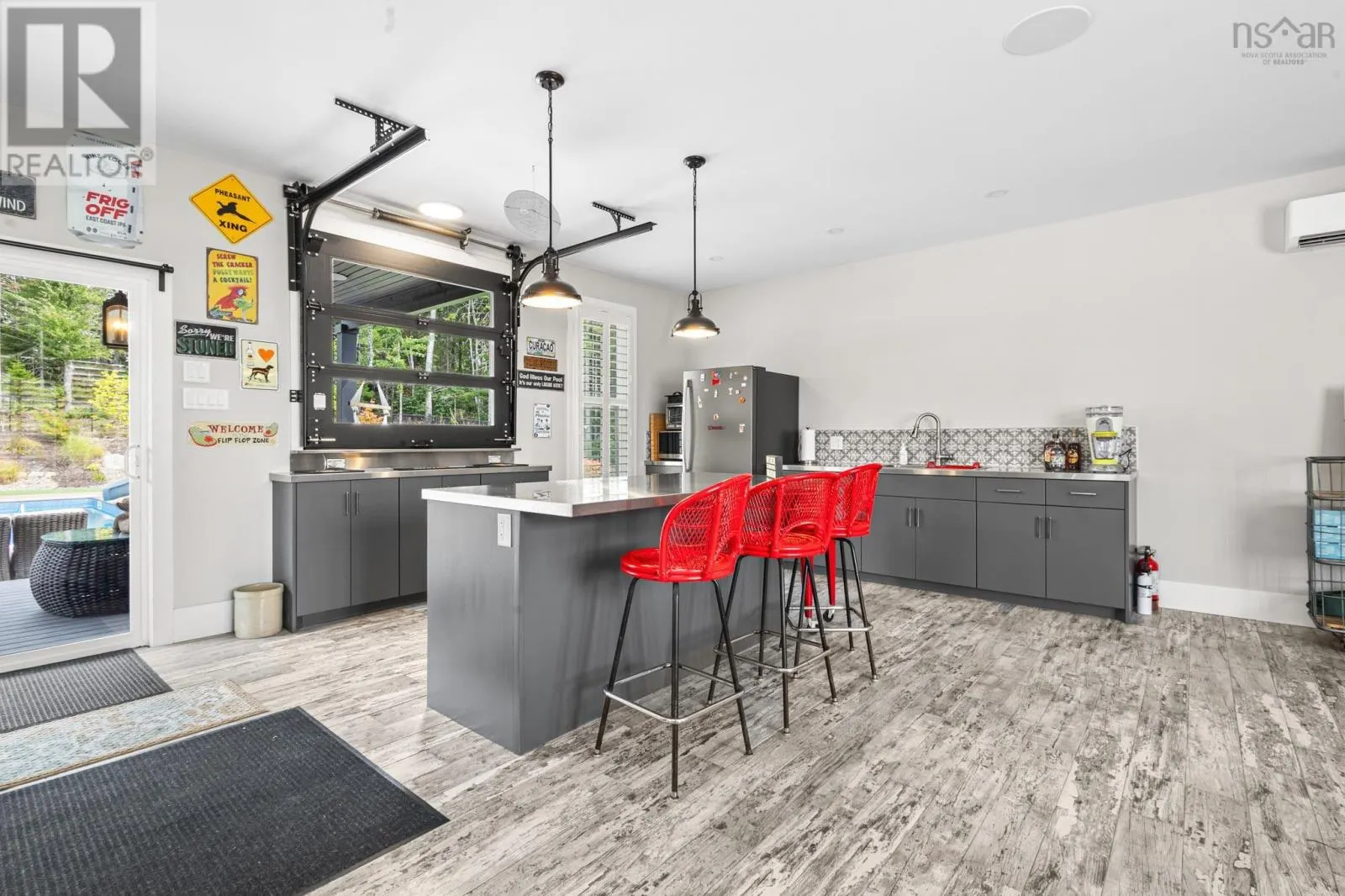 561 Heddas Way