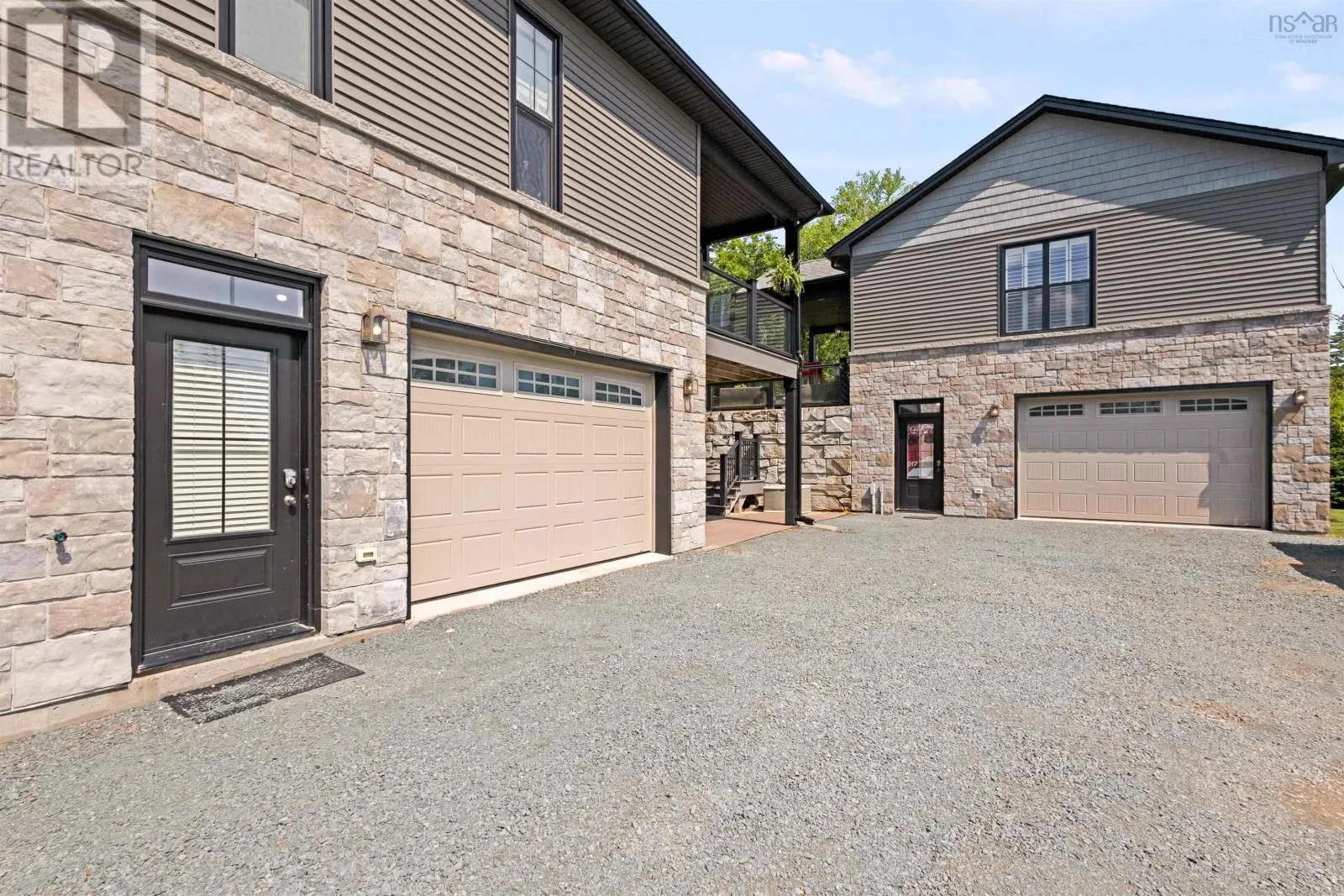 561 Heddas Way