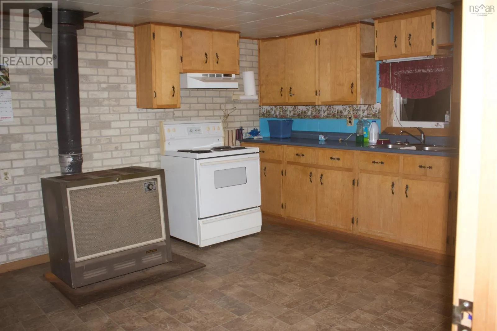 173 Pleasant Valley Road