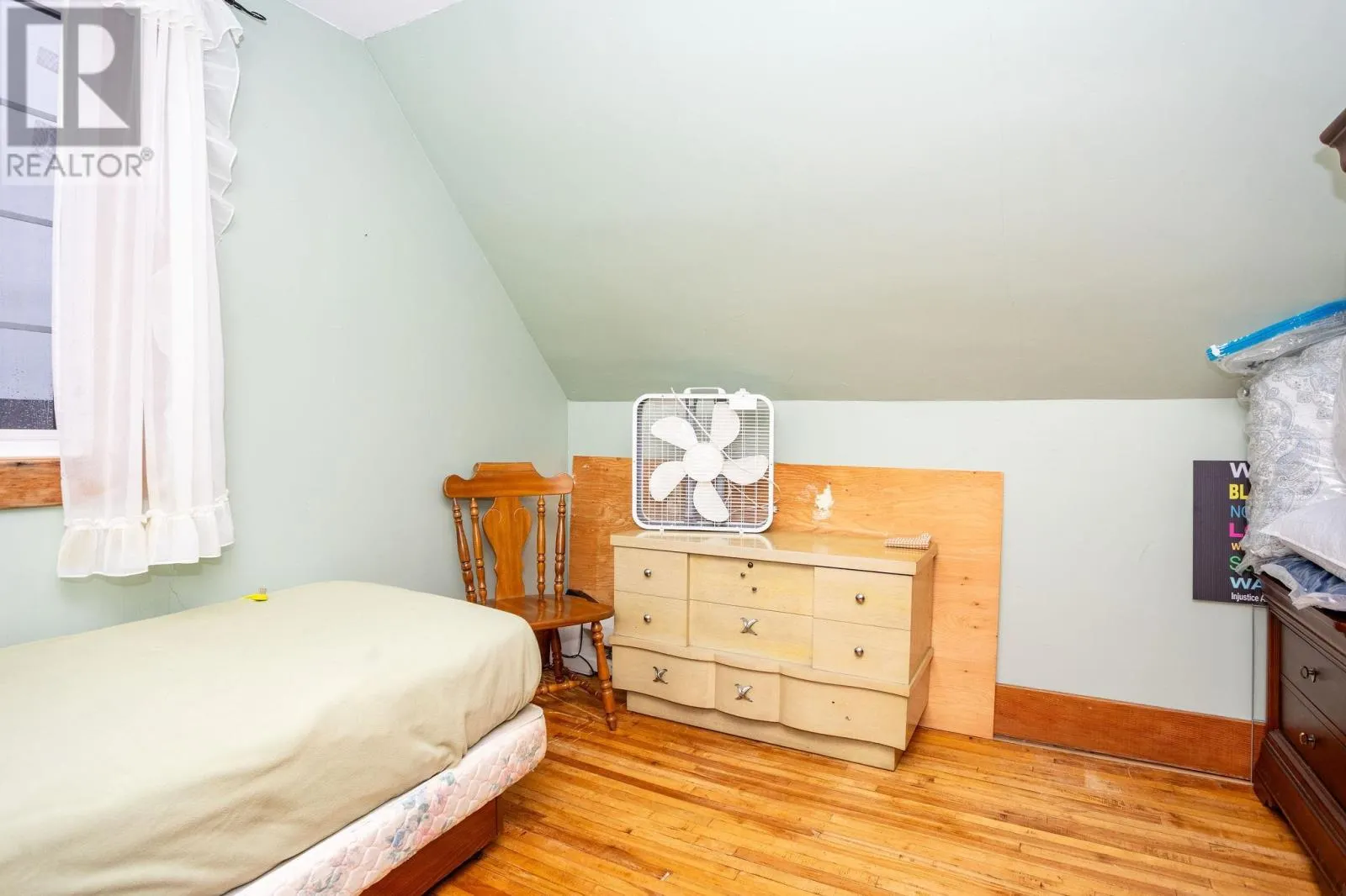 496 ELMIRA Road