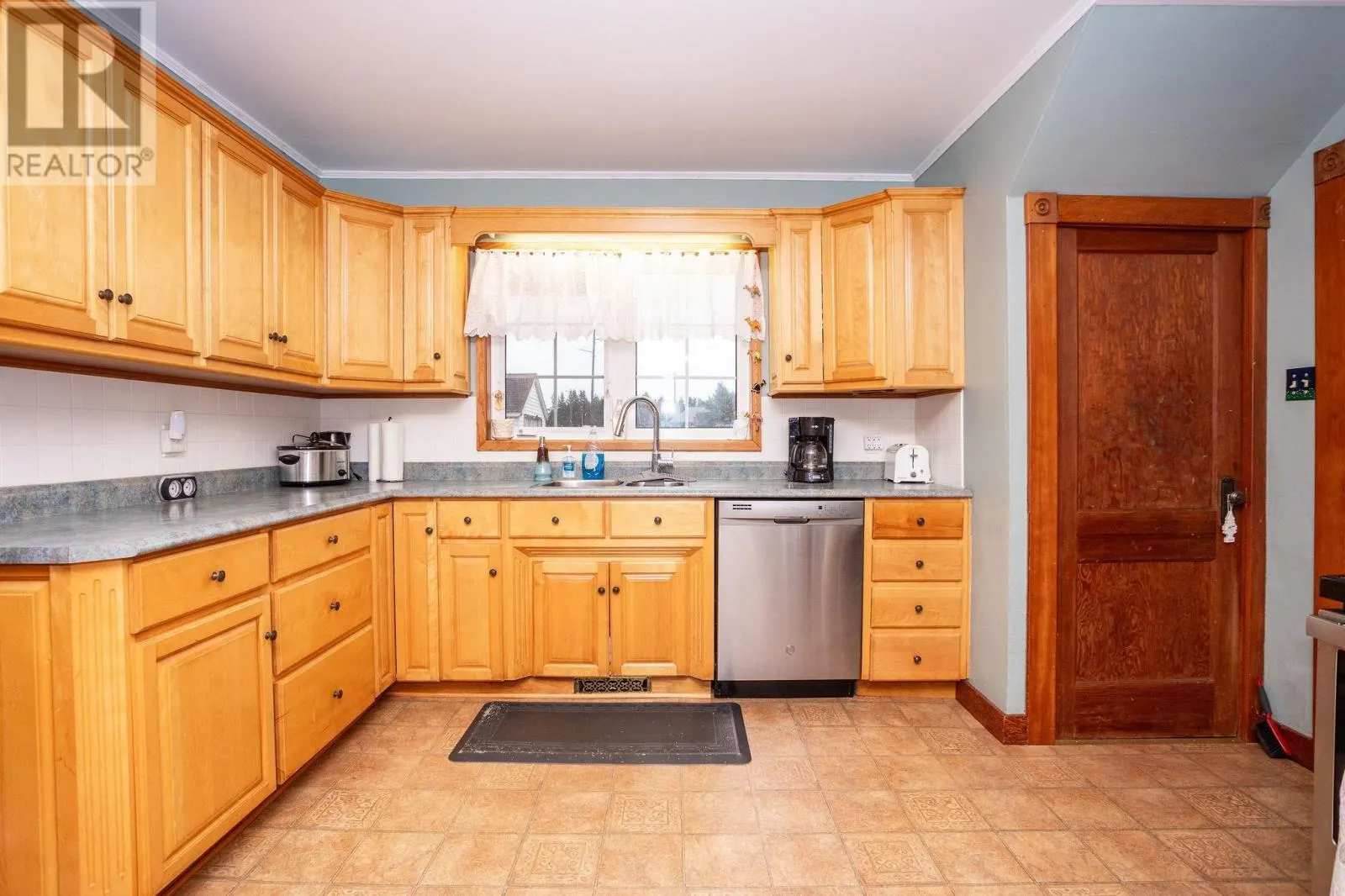 496 ELMIRA Road