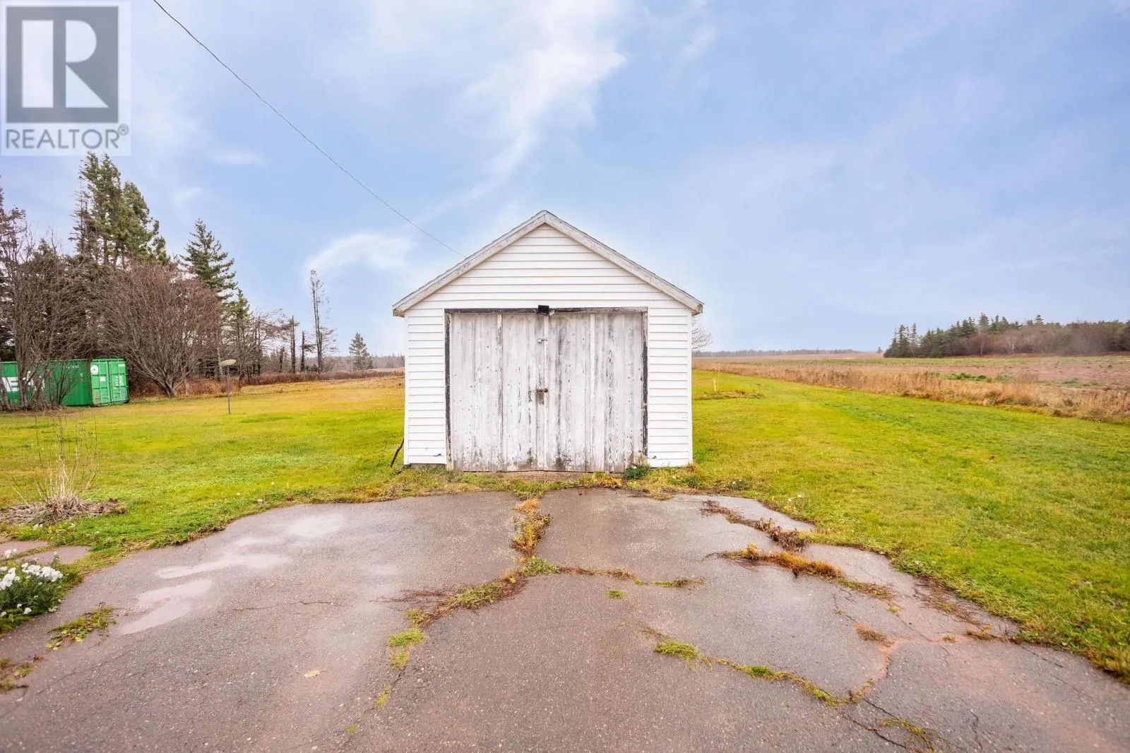 496 ELMIRA Road