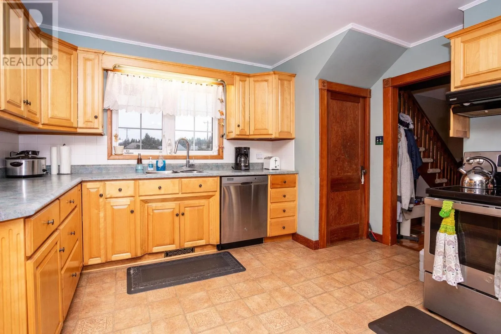 496 ELMIRA Road