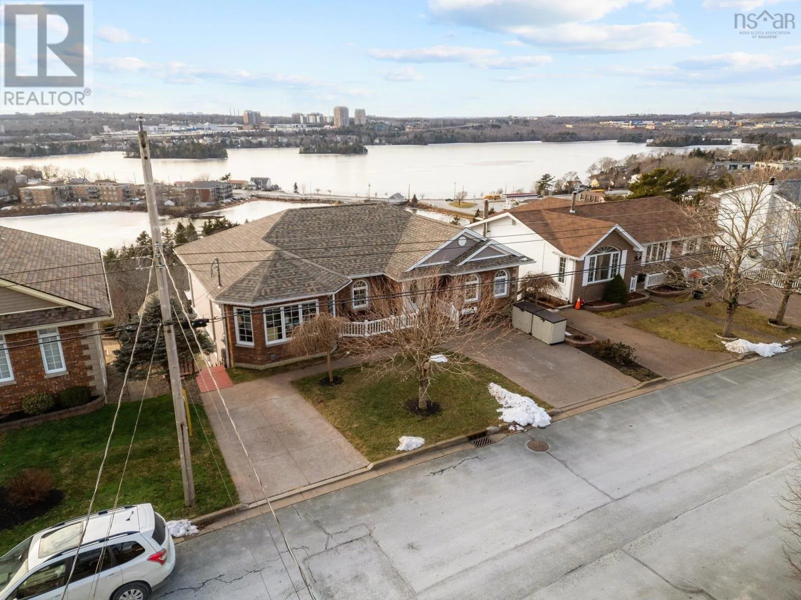 70 Gourok Avenue