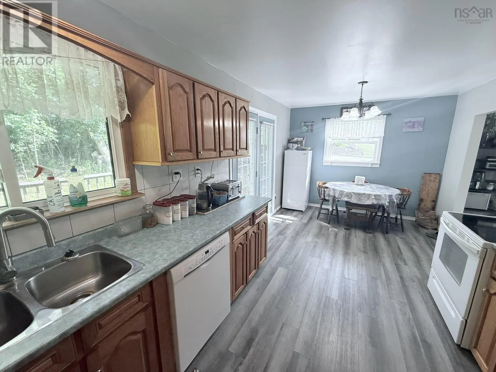 111 GRANDVIEW Avenue