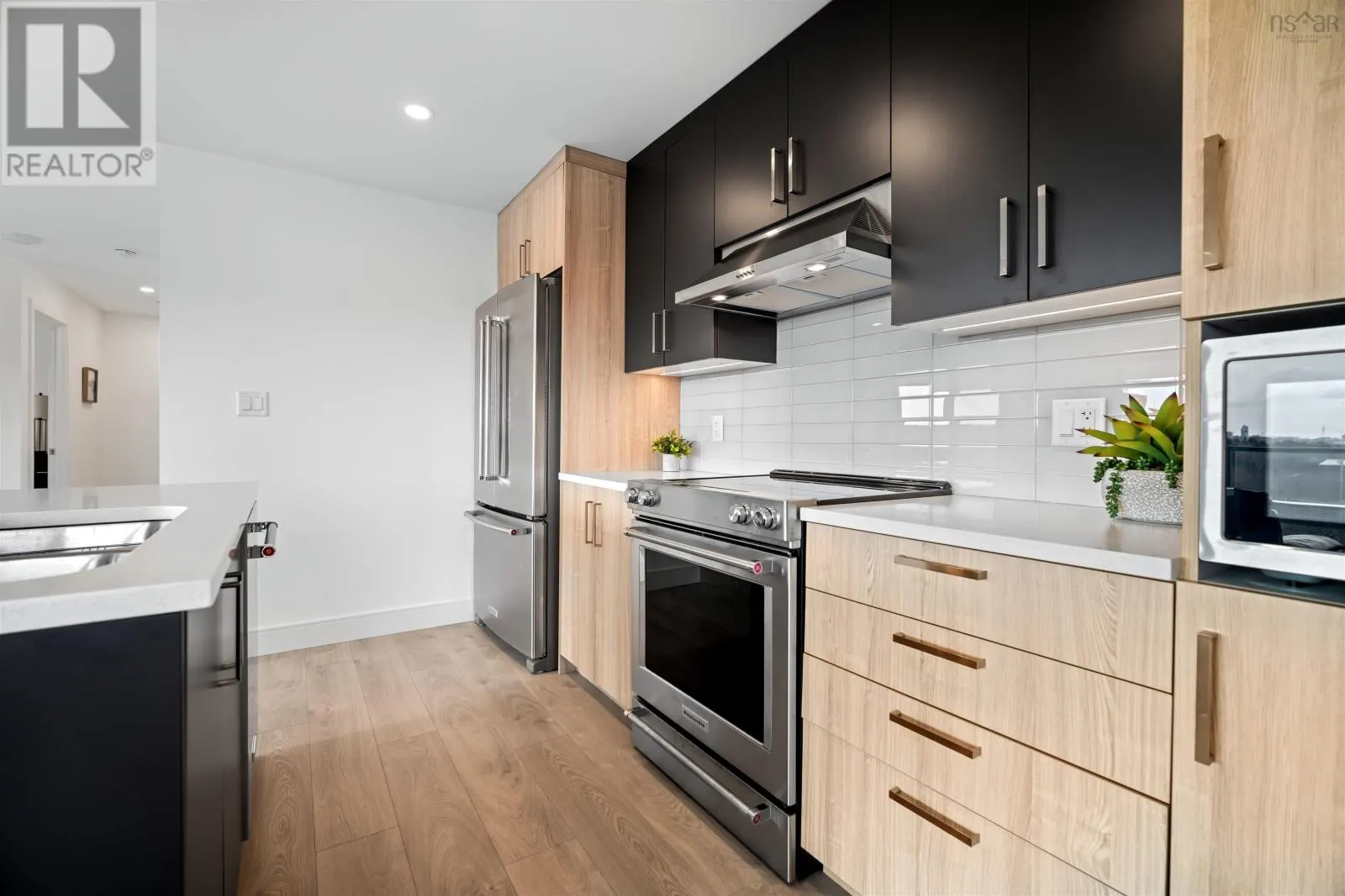 306 72 Seapoint Road