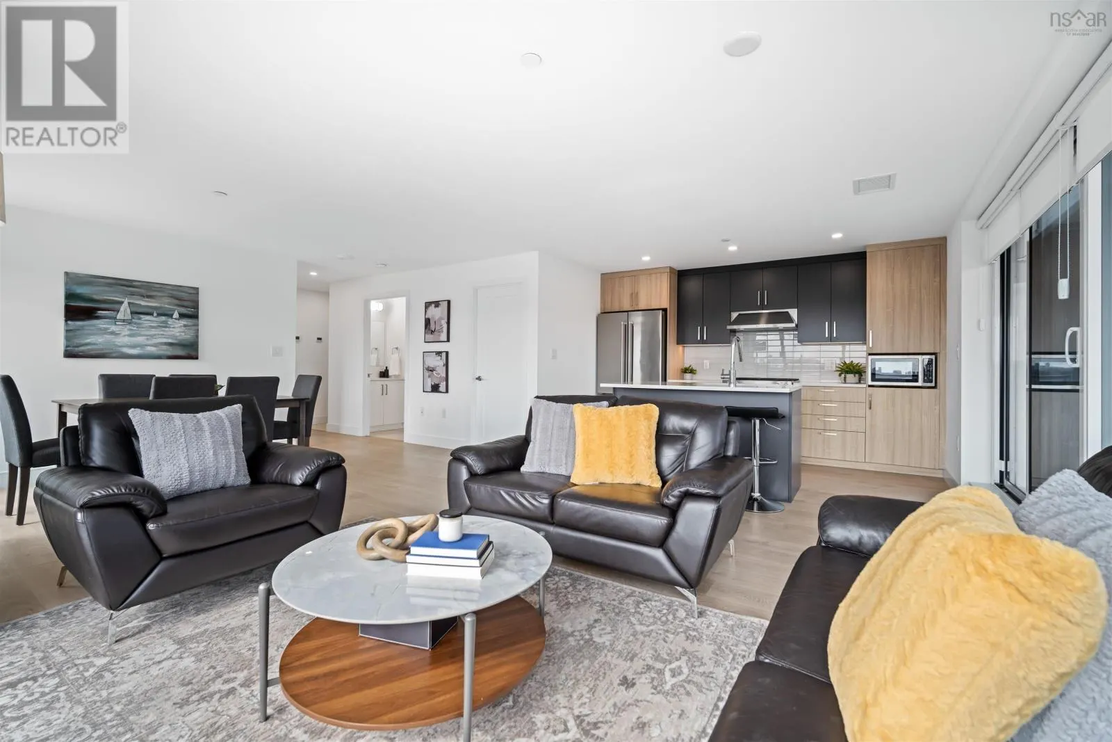 306 72 Seapoint Road