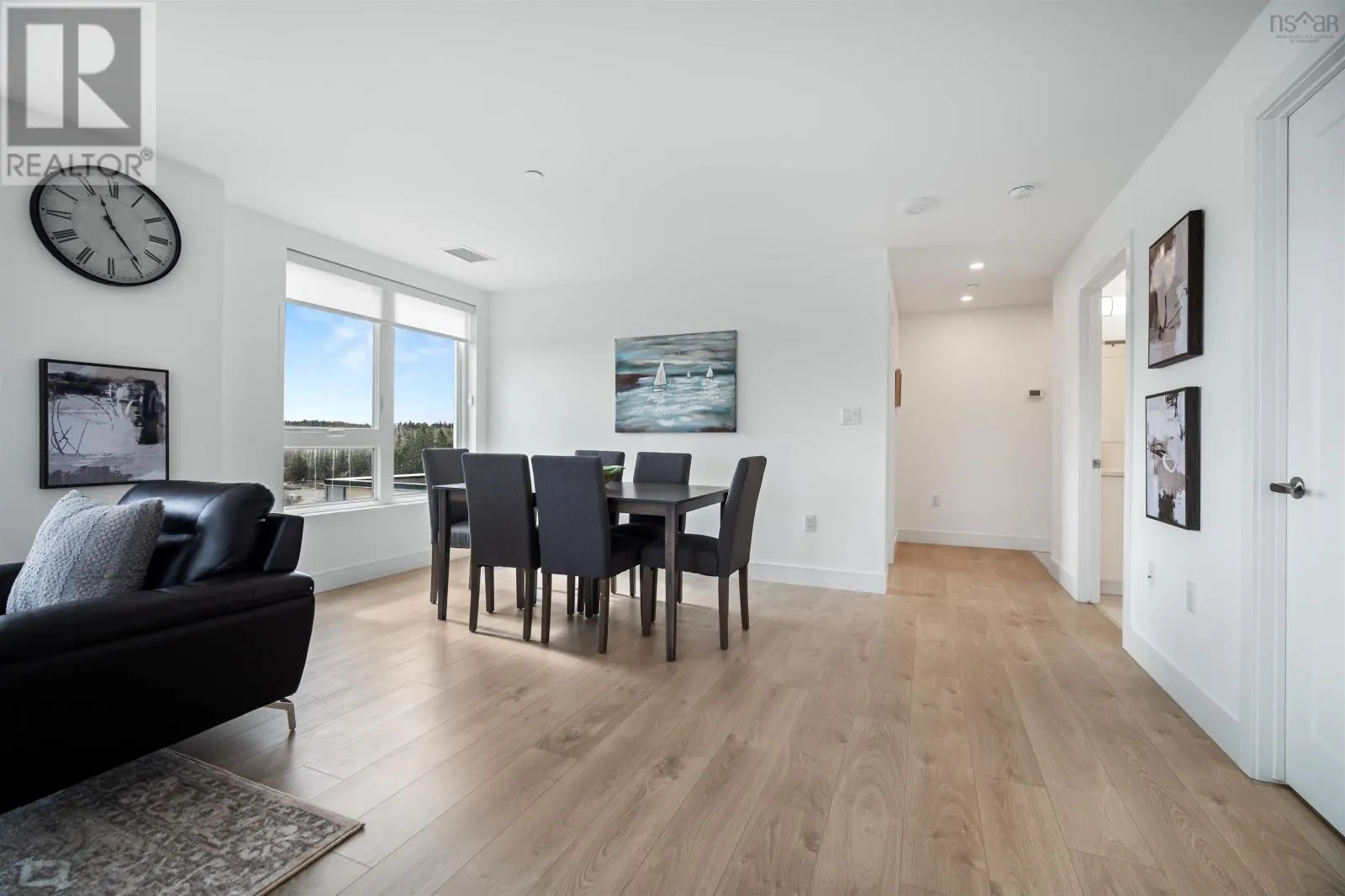 306 72 Seapoint Road