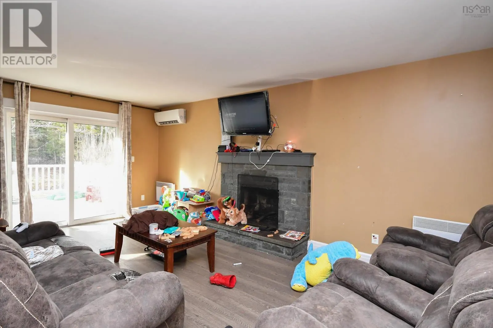 184 Lockview Road