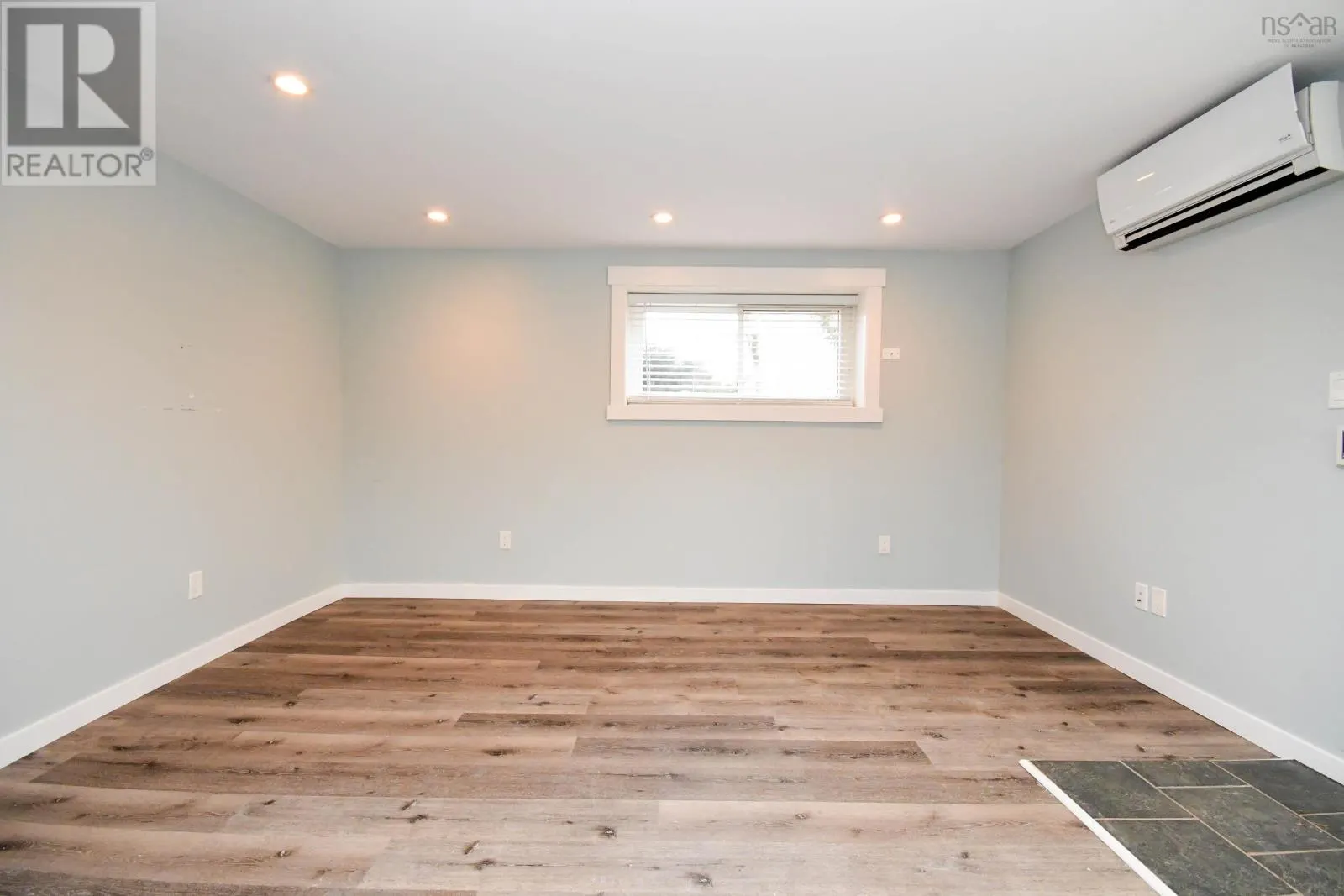 184 Lockview Road