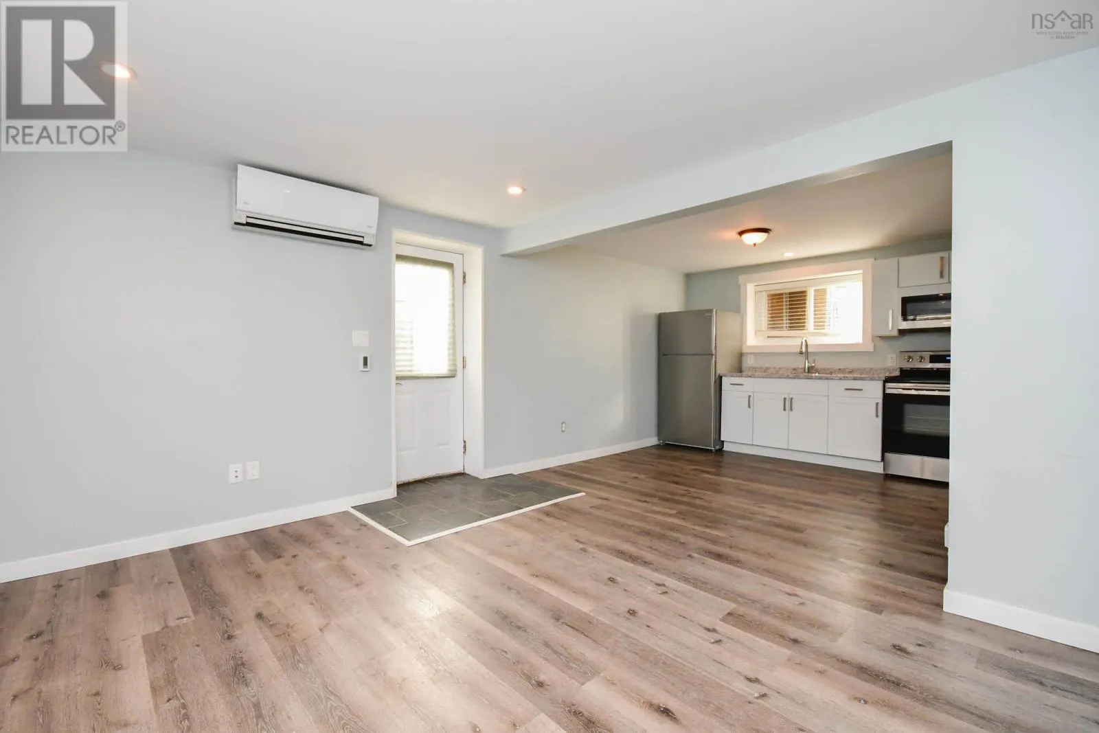 184 Lockview Road