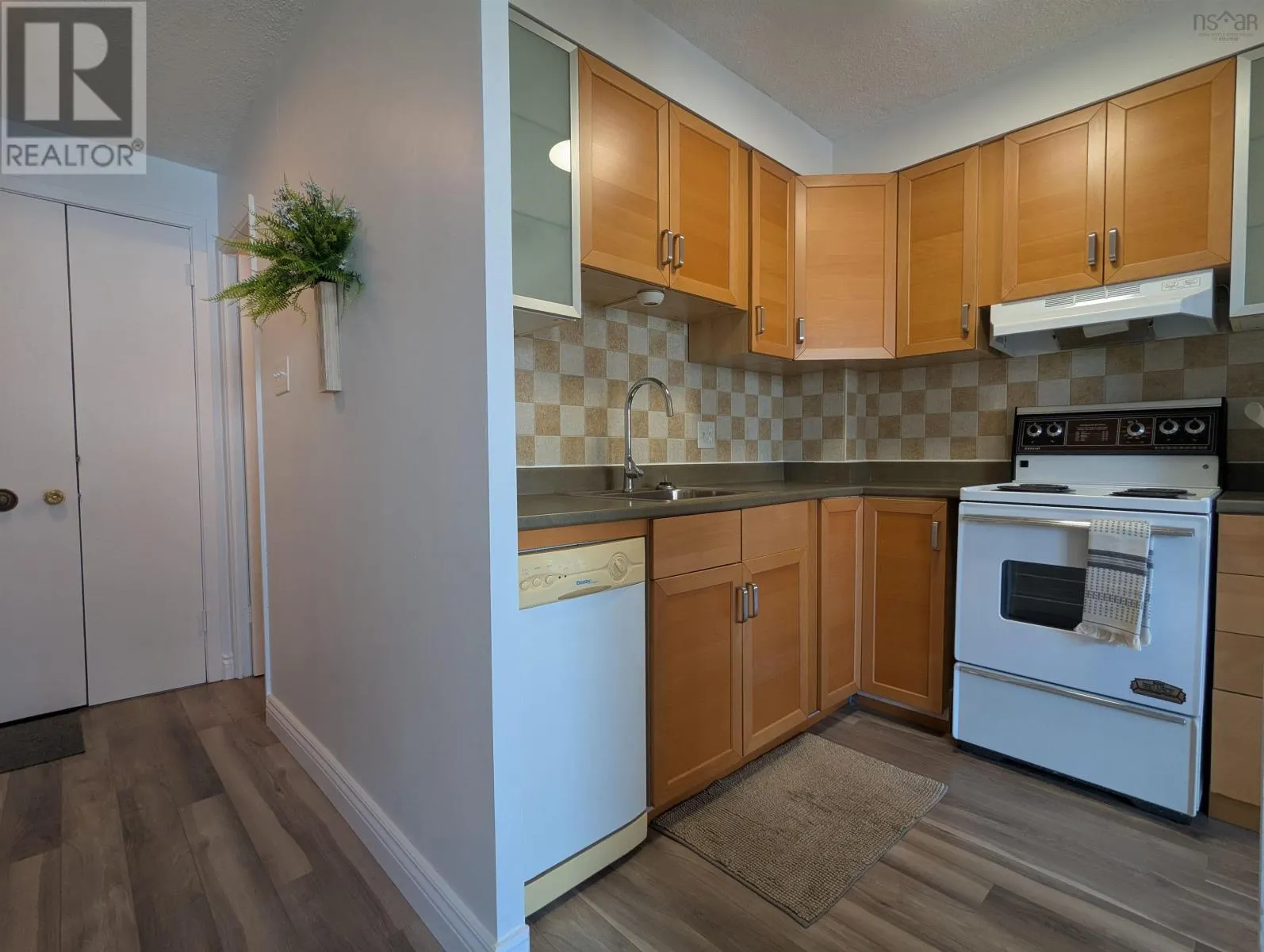 705 5959 Spring Garden Road