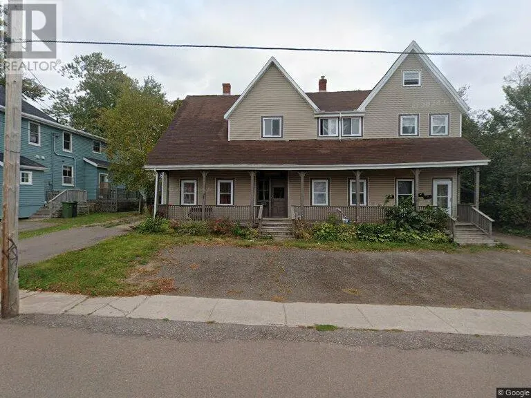 29 Churchill Avenue