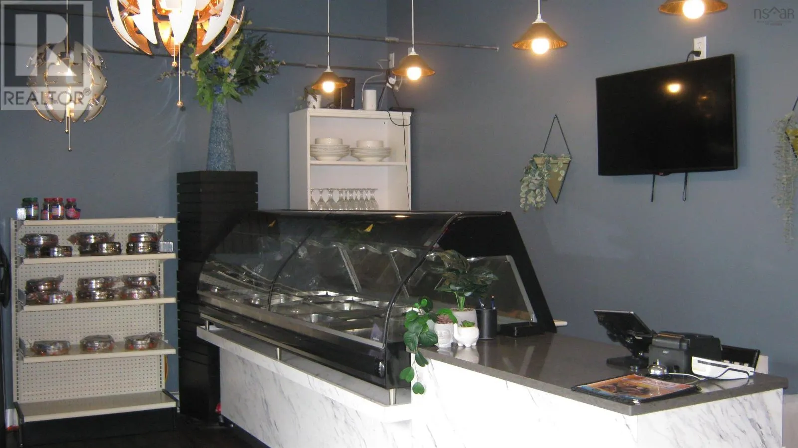811 Bedford Highway