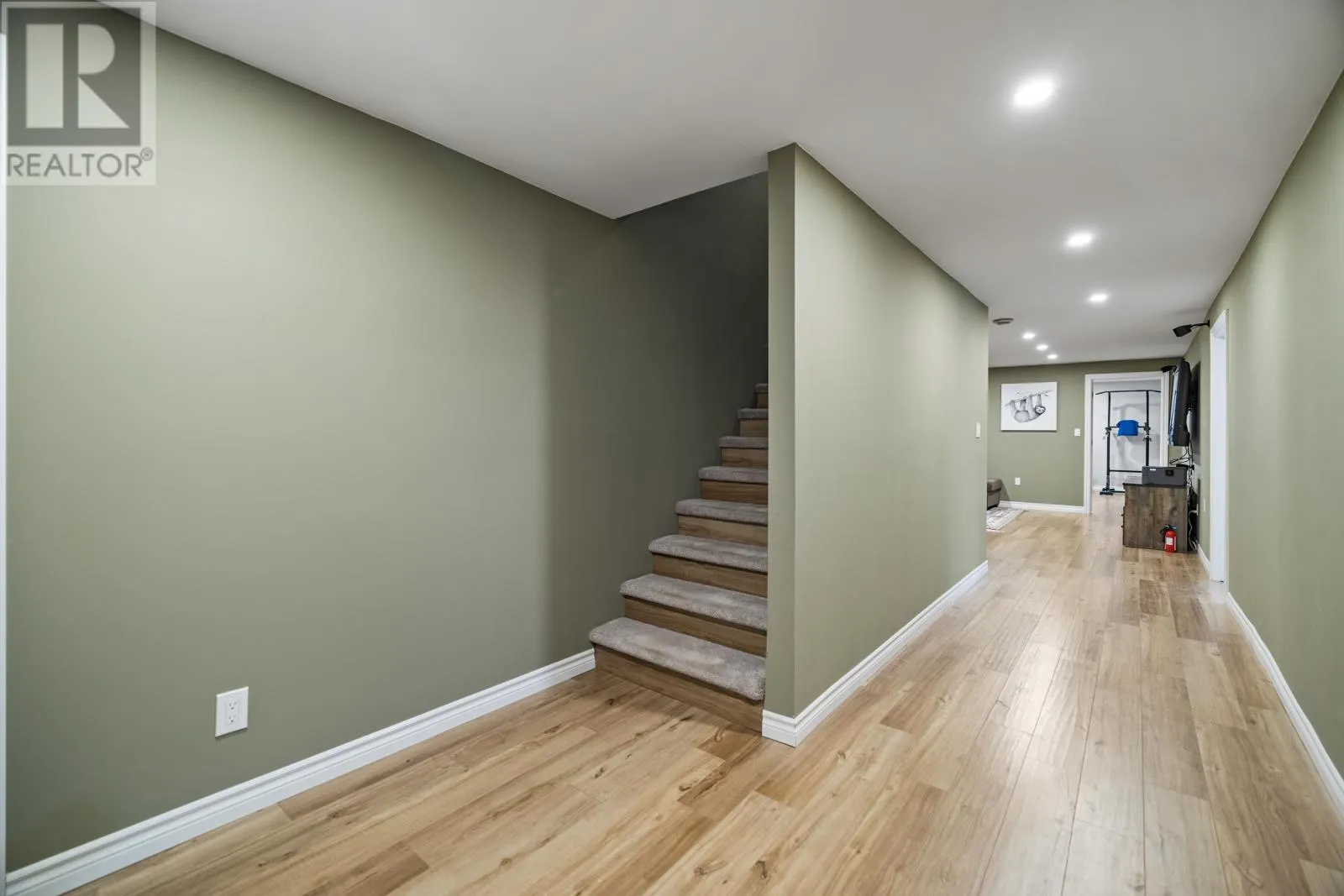 54 Waterview Drive
