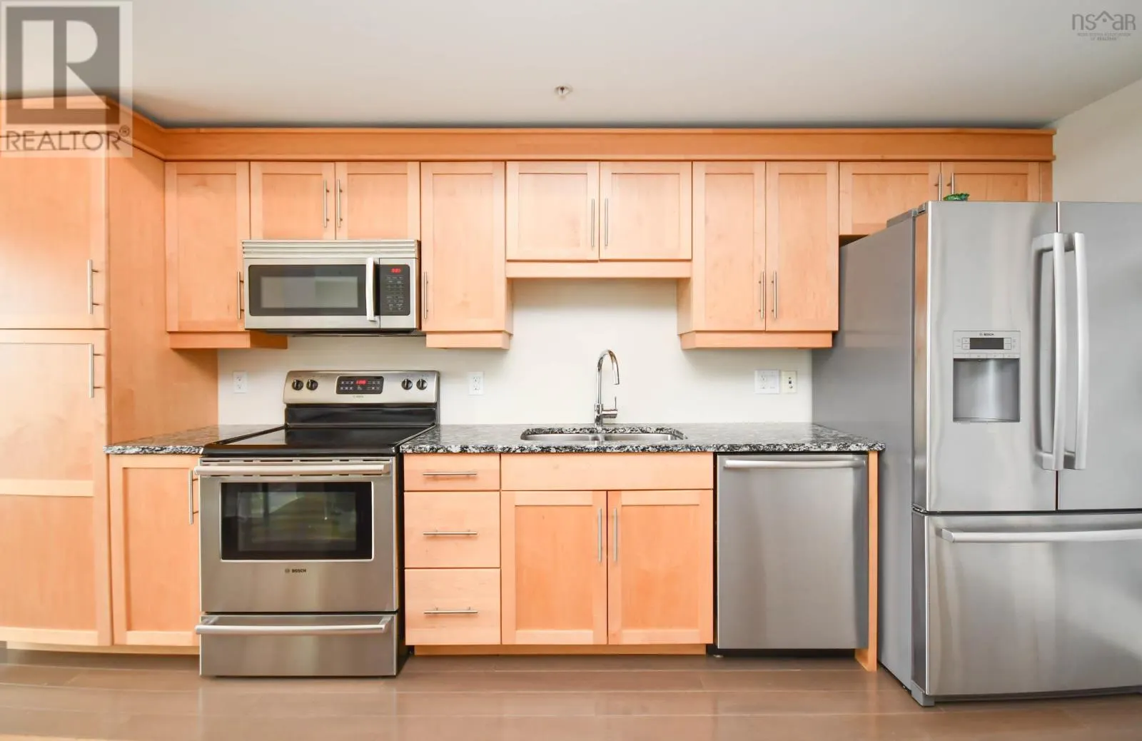 405 31 Kings Wharf Place