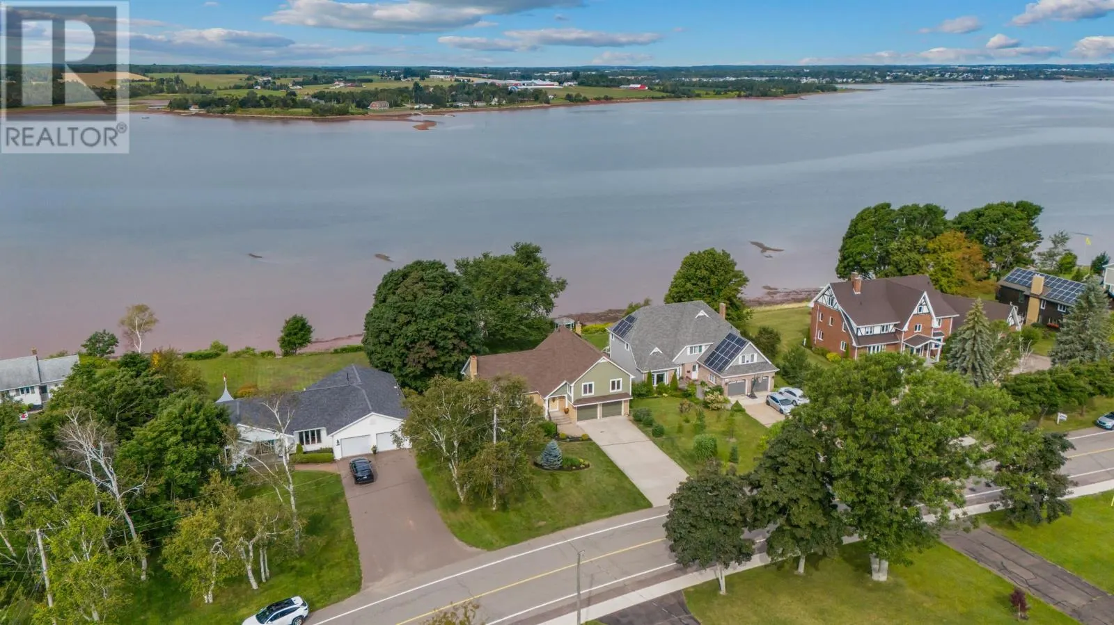 135 Queen Elizabeth Drive