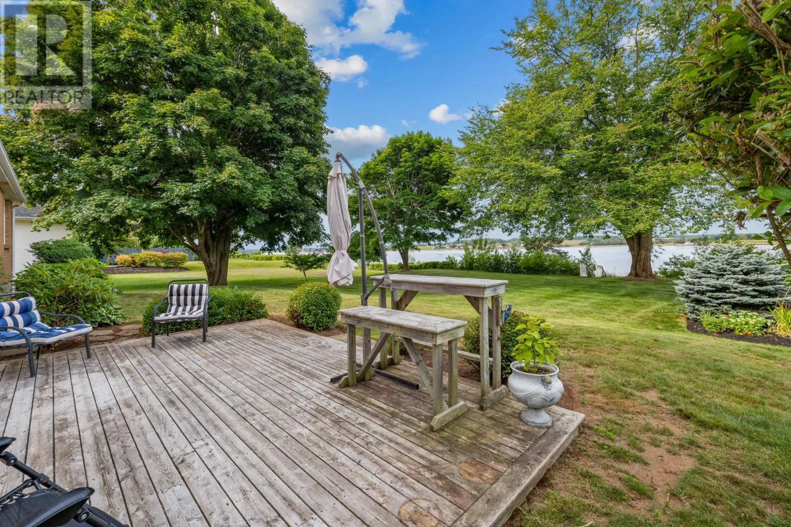 135 Queen Elizabeth Drive