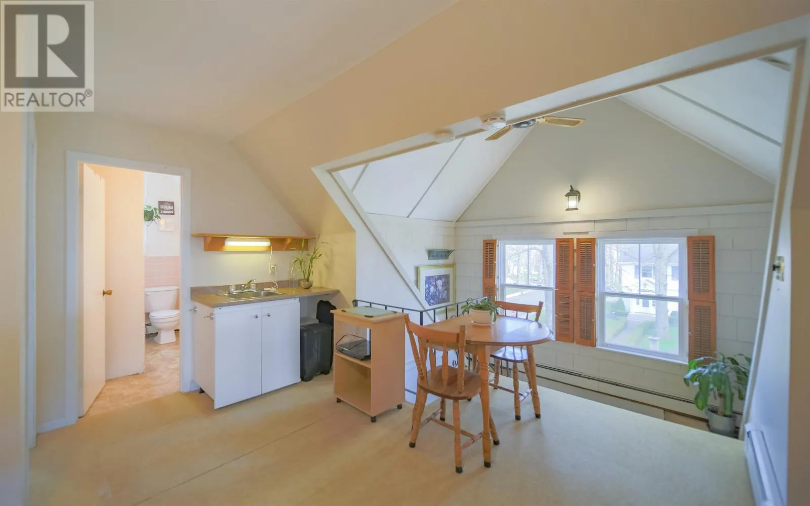 25 Greenfield Avenue