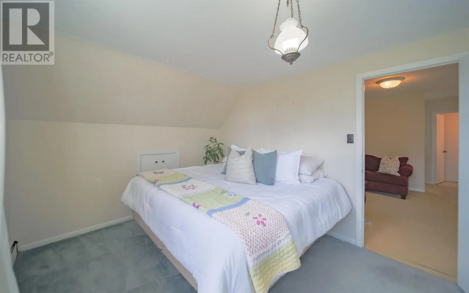 25 Greenfield Avenue