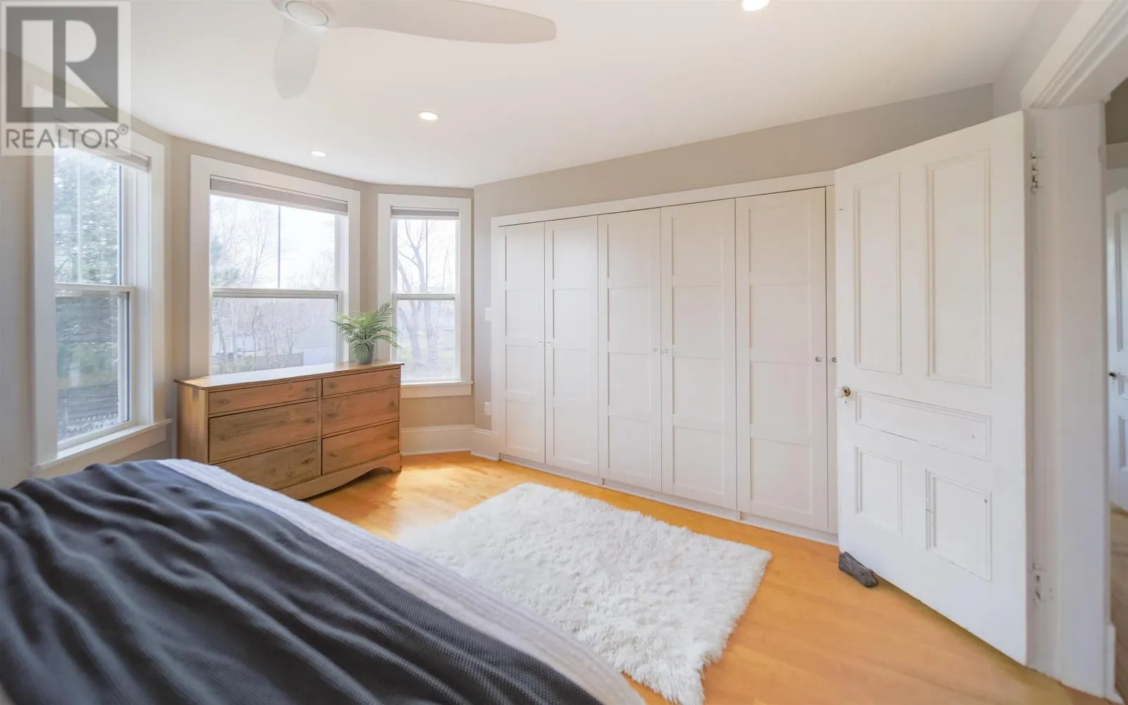 25 Greenfield Avenue