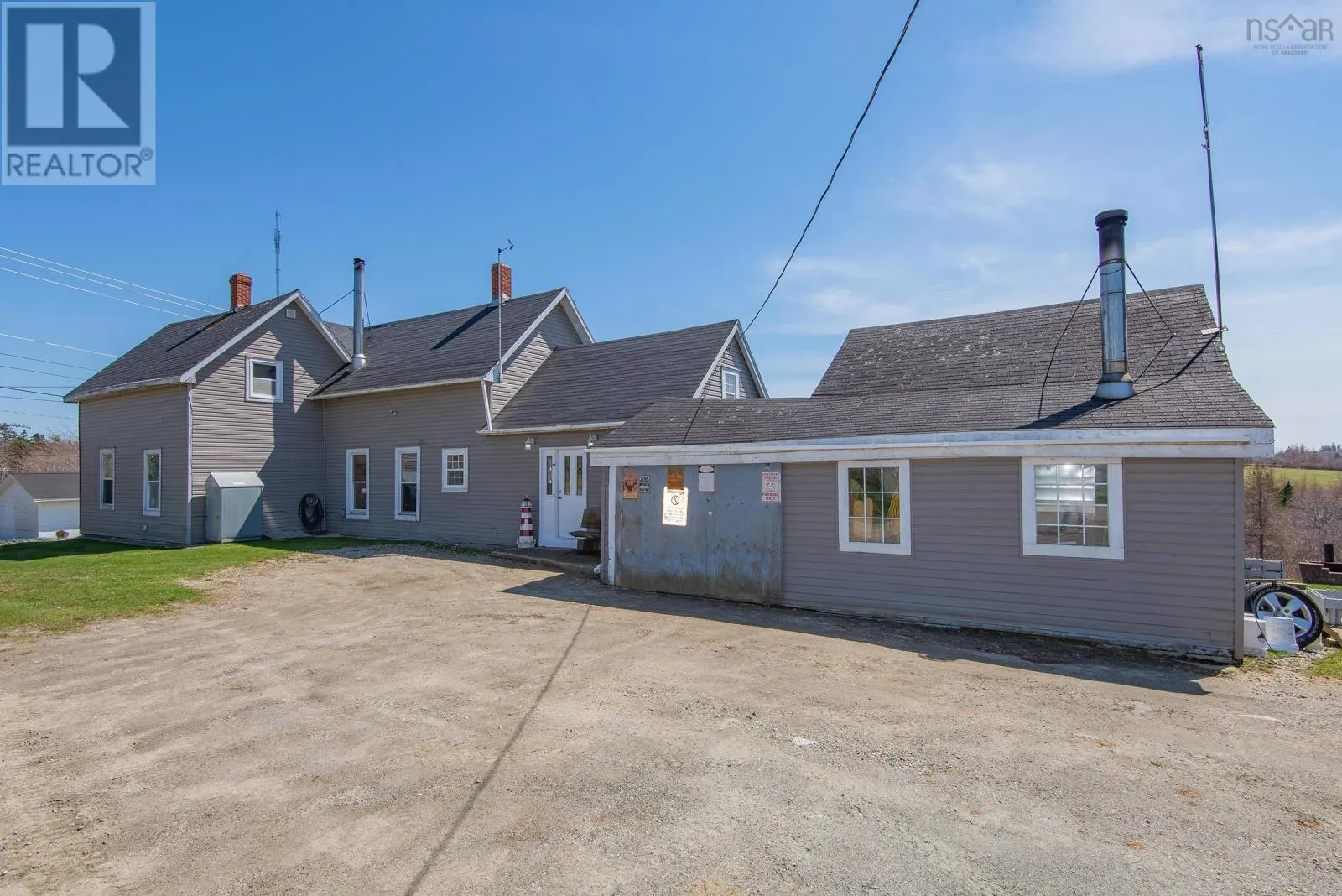 5 Strickland Road