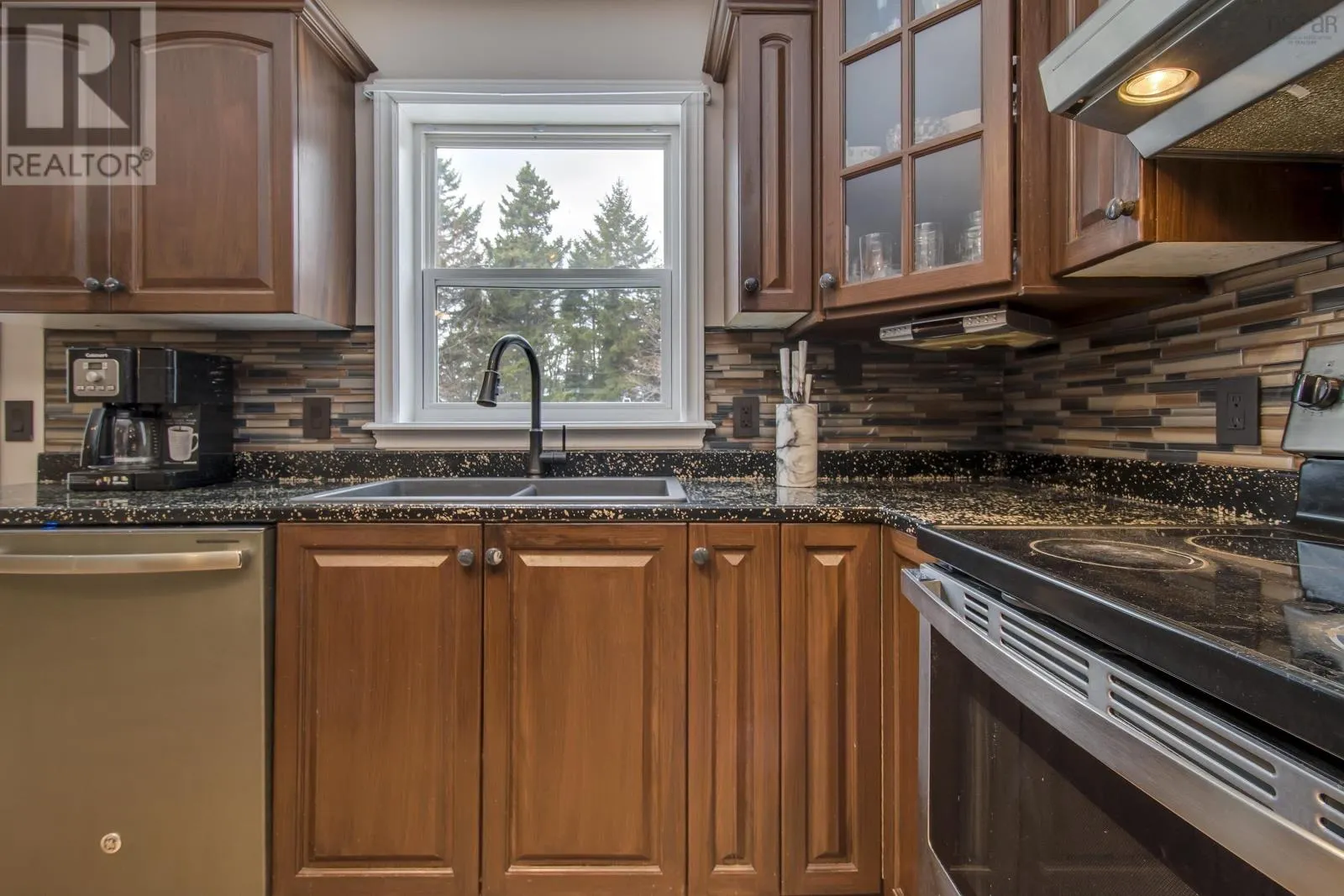 192 Gleneagles Drive