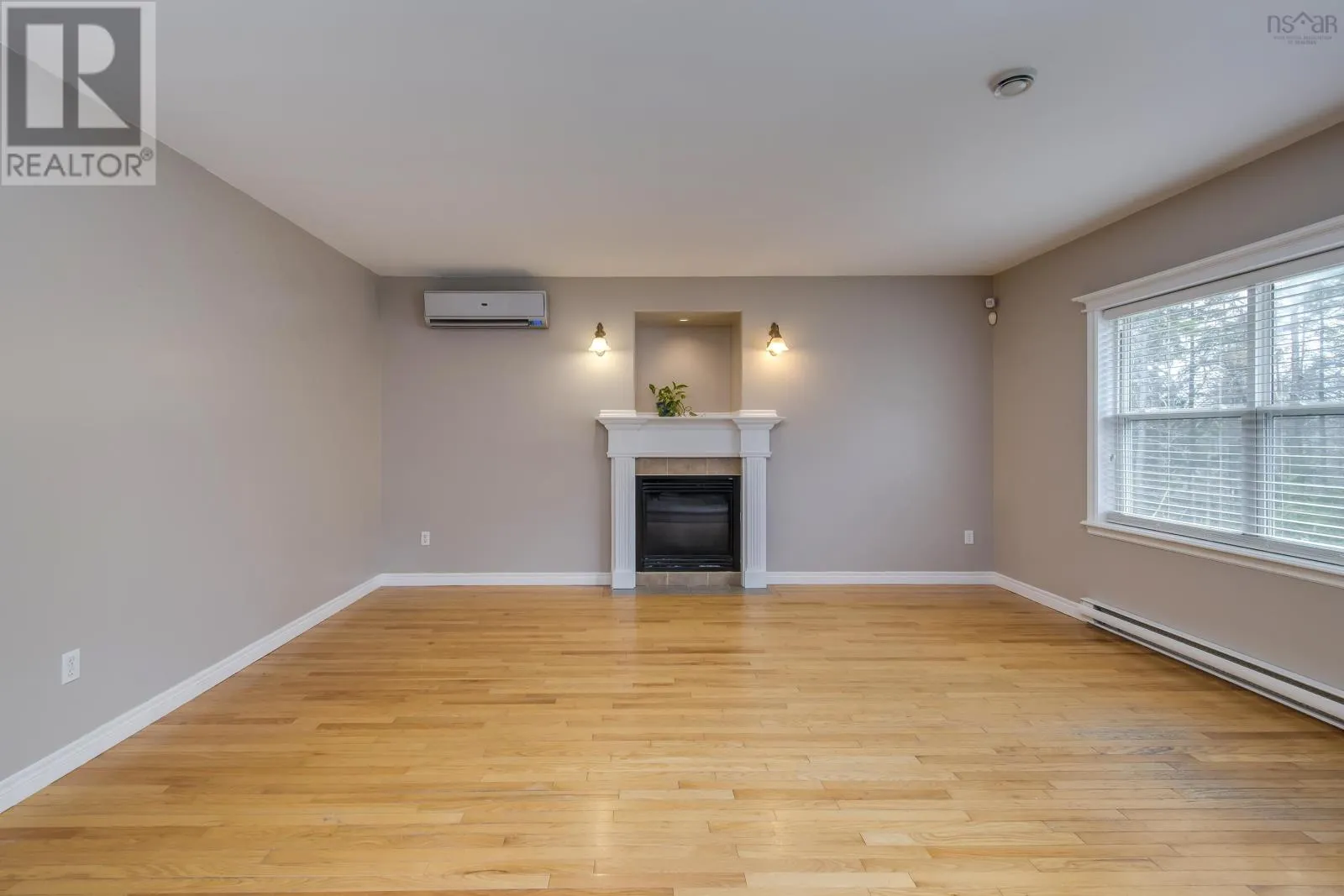 192 Gleneagles Drive