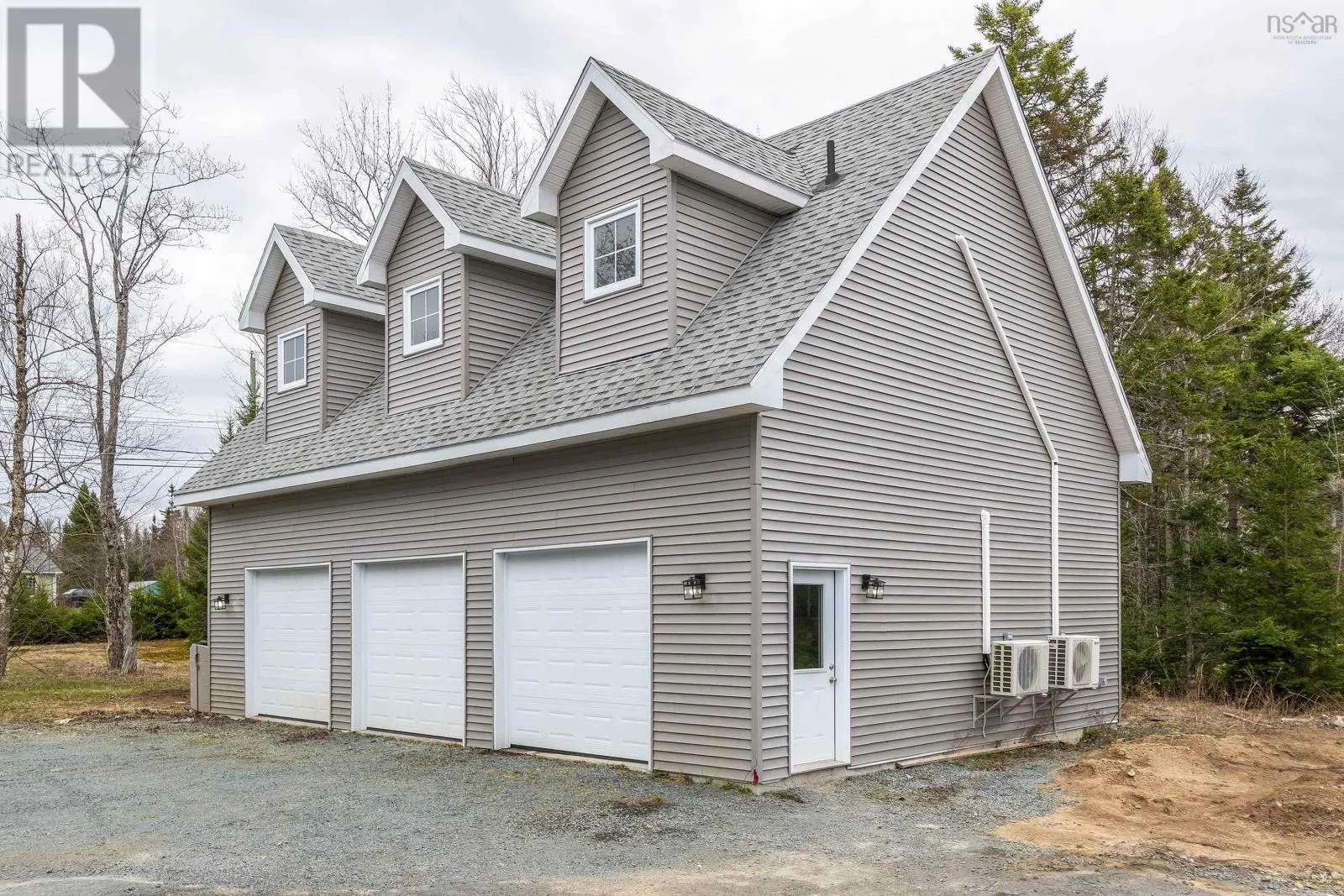 192 Gleneagles Drive