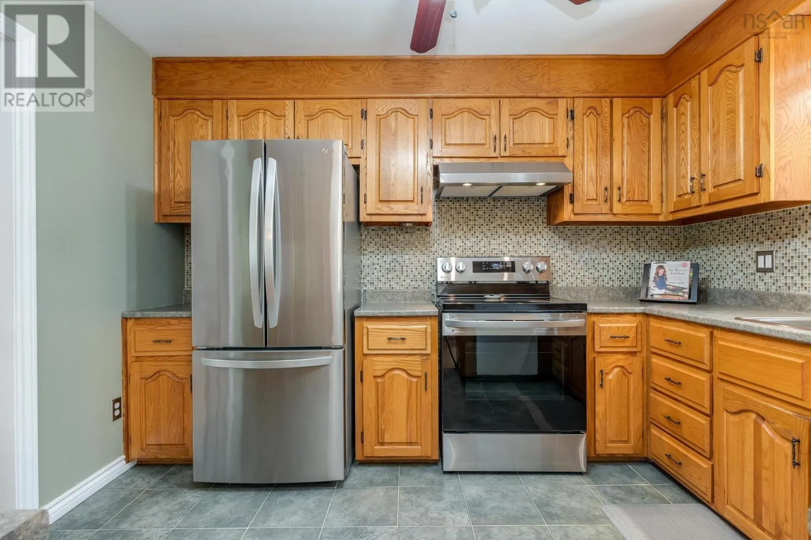 20 Kipawa Crescent