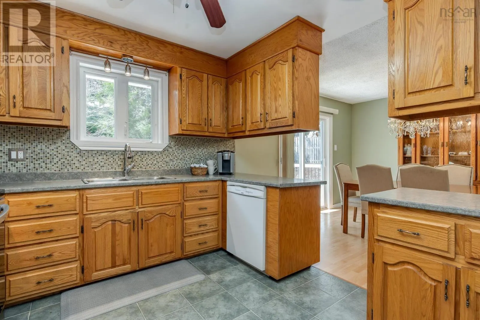 20 Kipawa Crescent