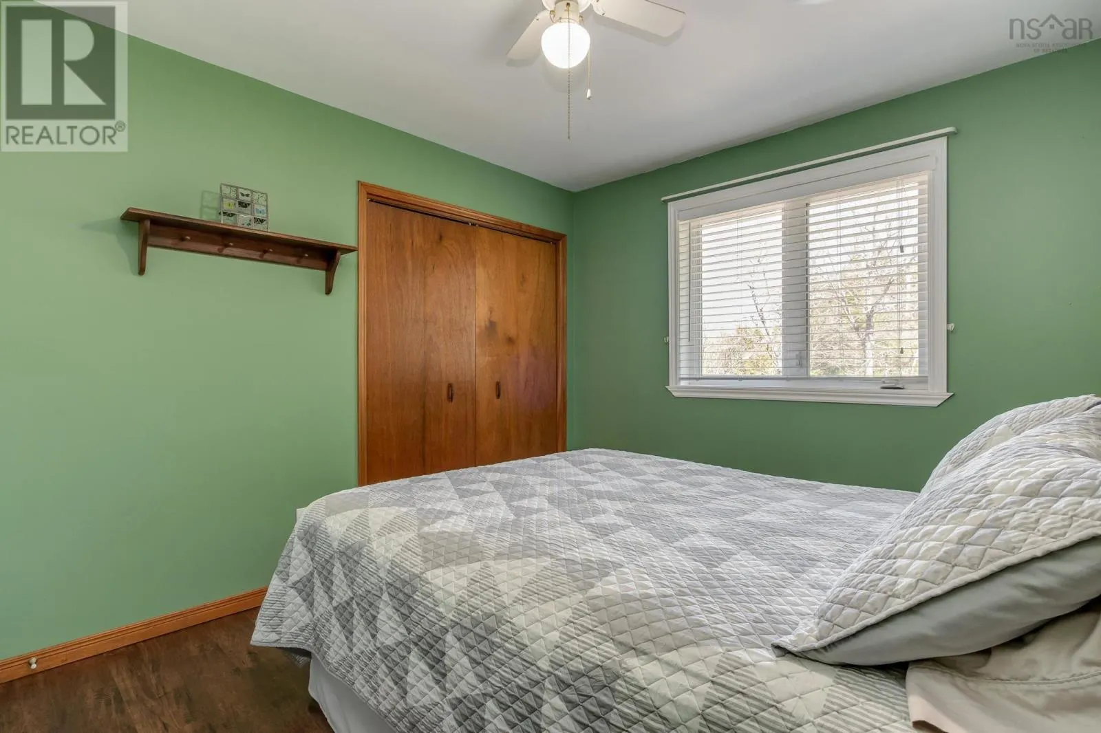 20 Kipawa Crescent