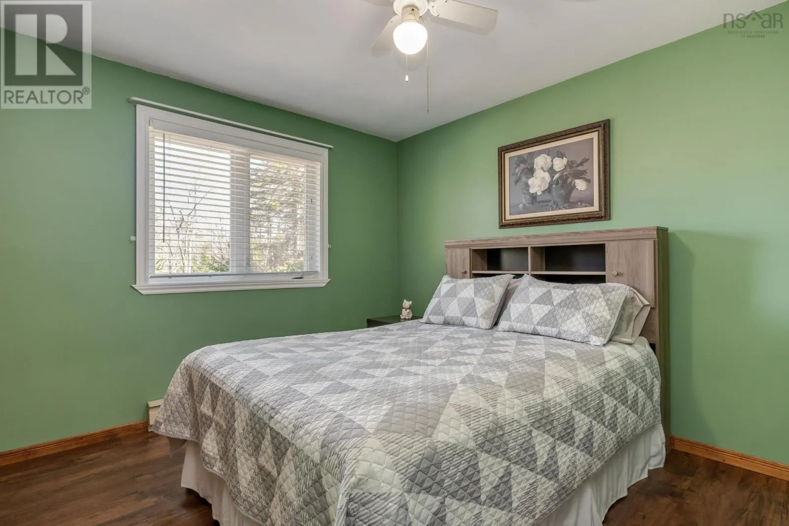 20 Kipawa Crescent