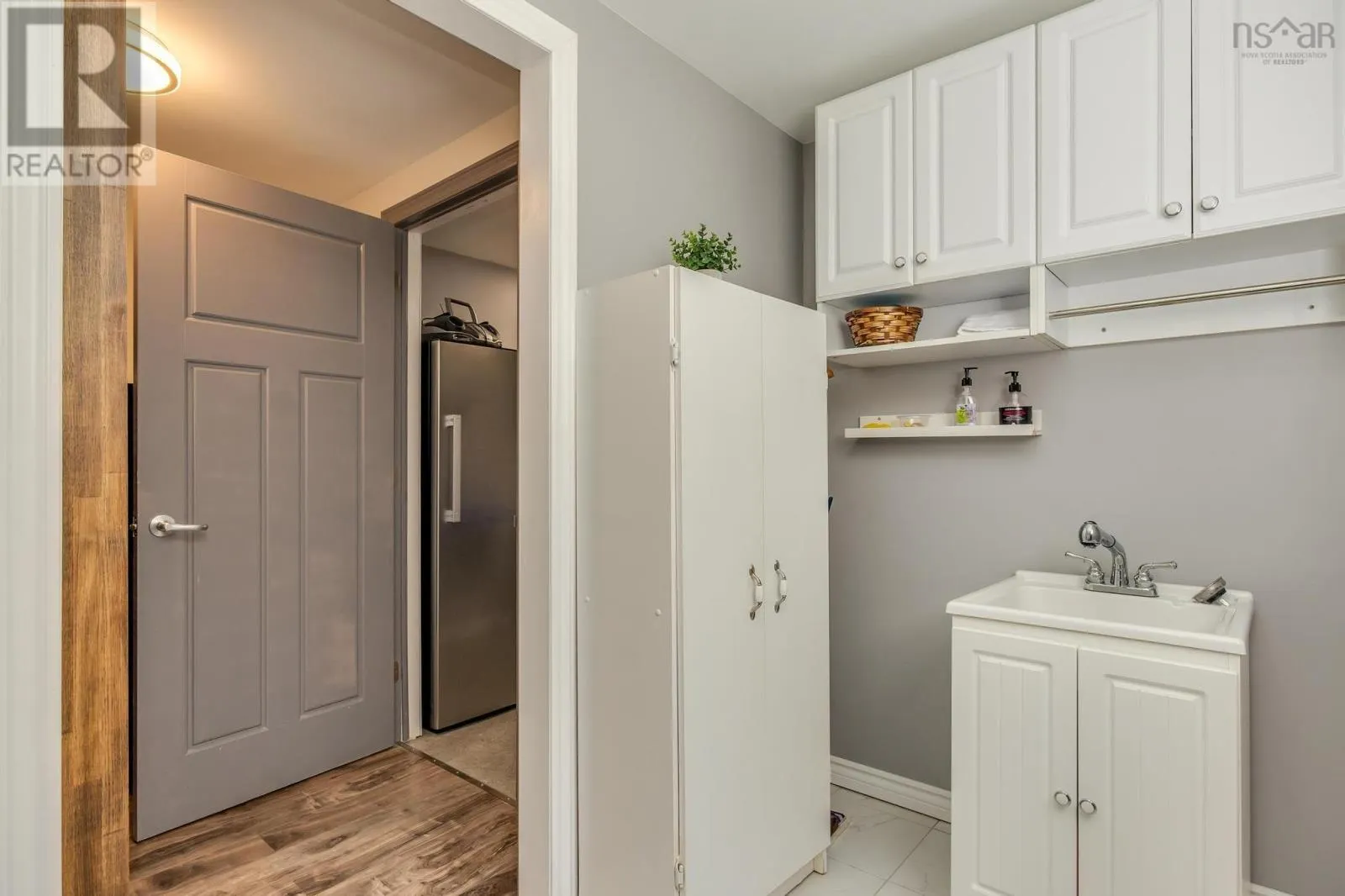 20 Kipawa Crescent