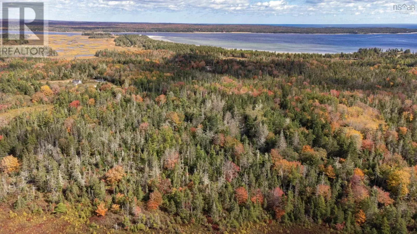 Lot West Sable Road