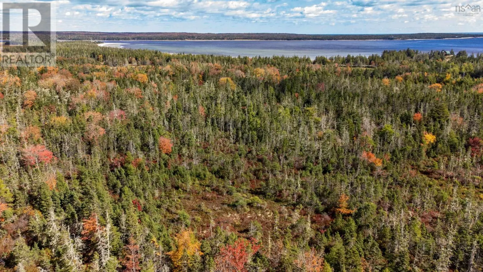 Lot West Sable Road