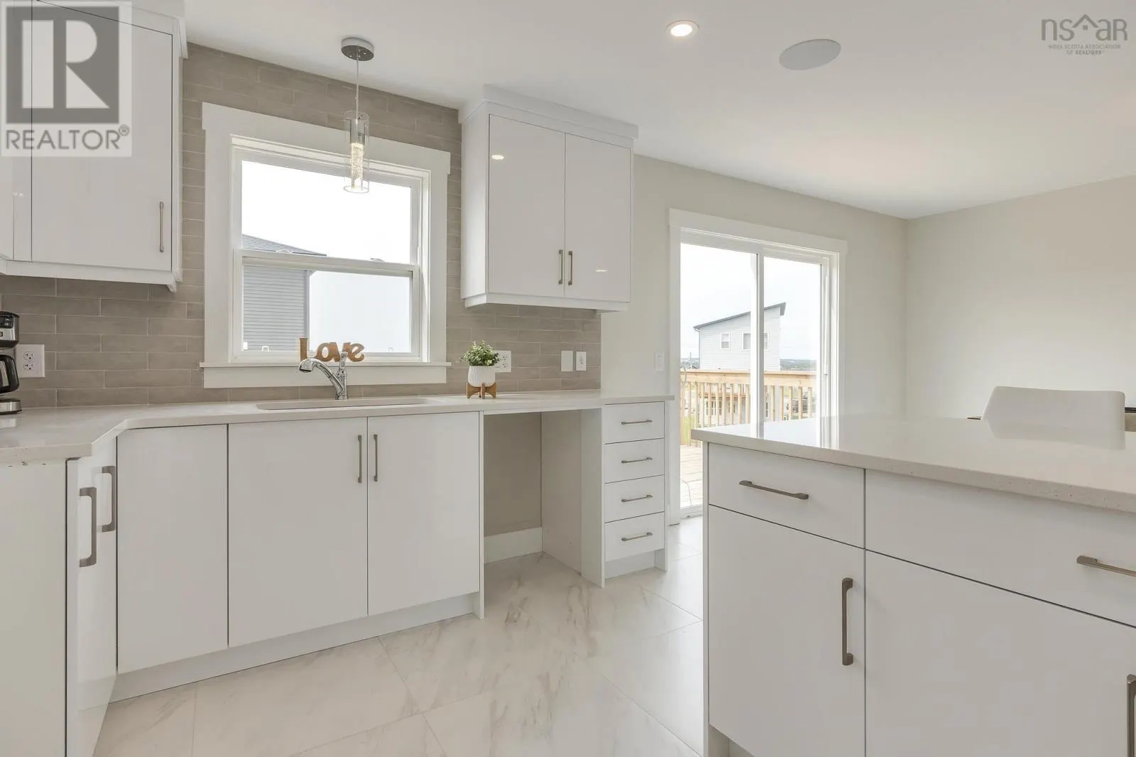 Lot 3049 Zeppelin Crescent