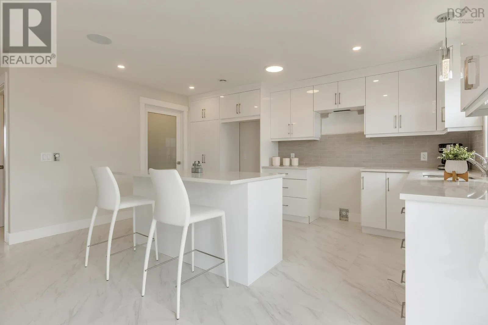 Lot 3049 Zeppelin Crescent