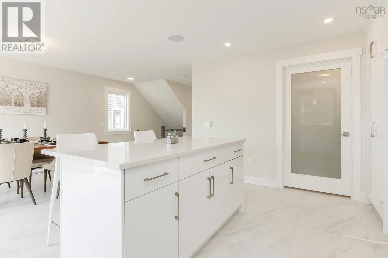 Lot 3049 Zeppelin Crescent