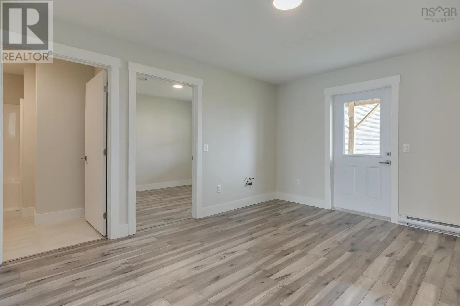 Lot 3049 Zeppelin Crescent