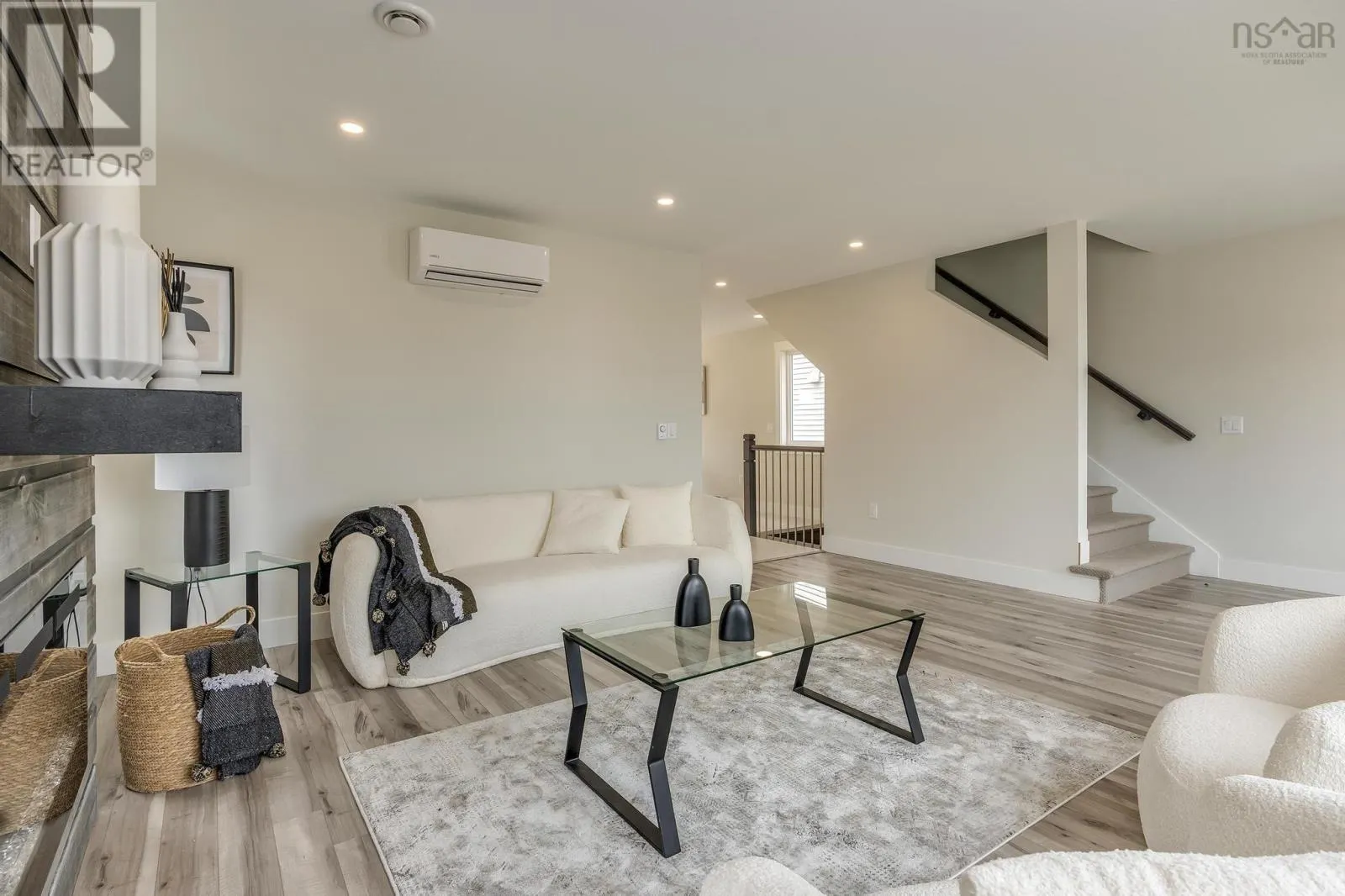 Lot 3049 Zeppelin Crescent