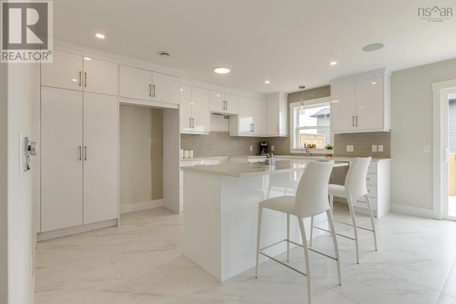 Lot 3049 Zeppelin Crescent