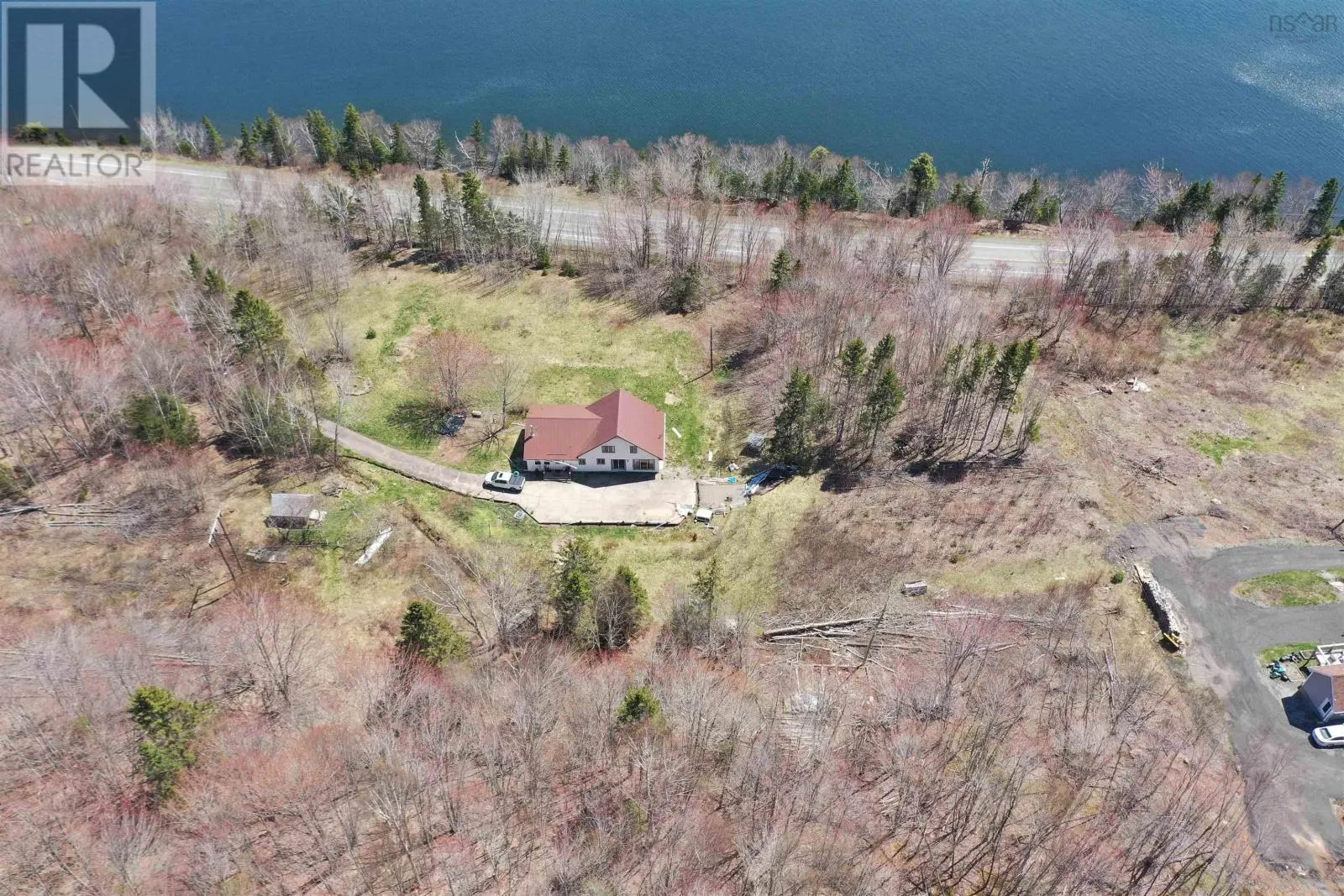 10783 NS-105 Highway