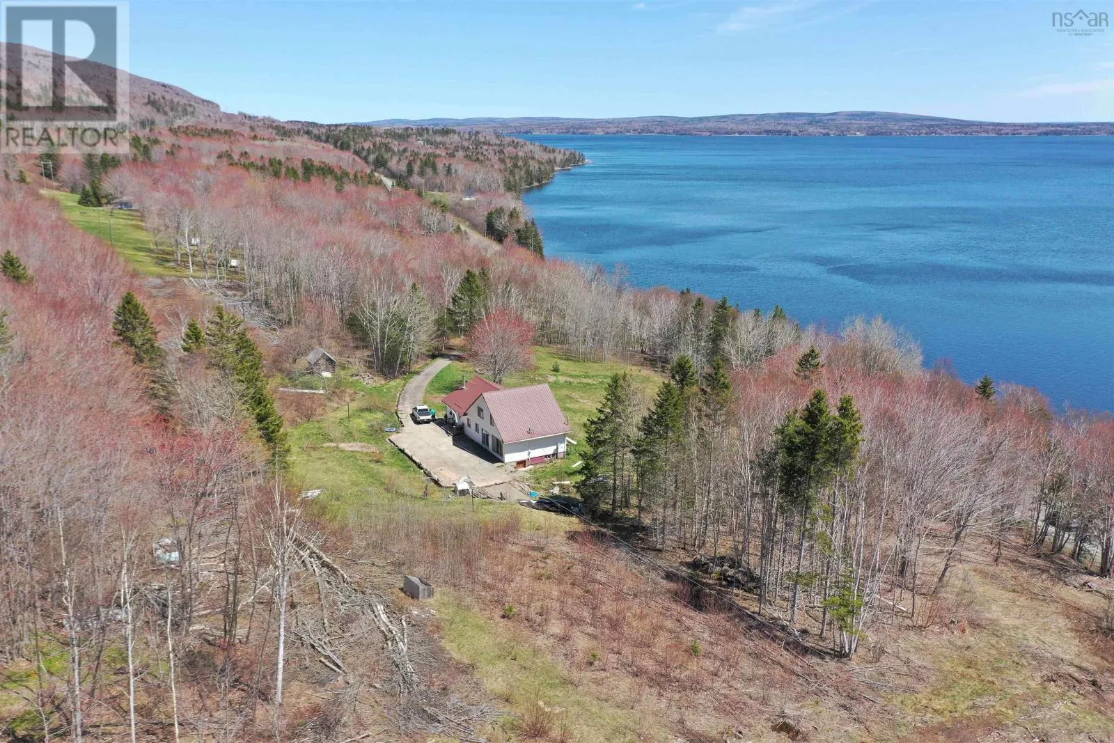 10783 NS-105 Highway