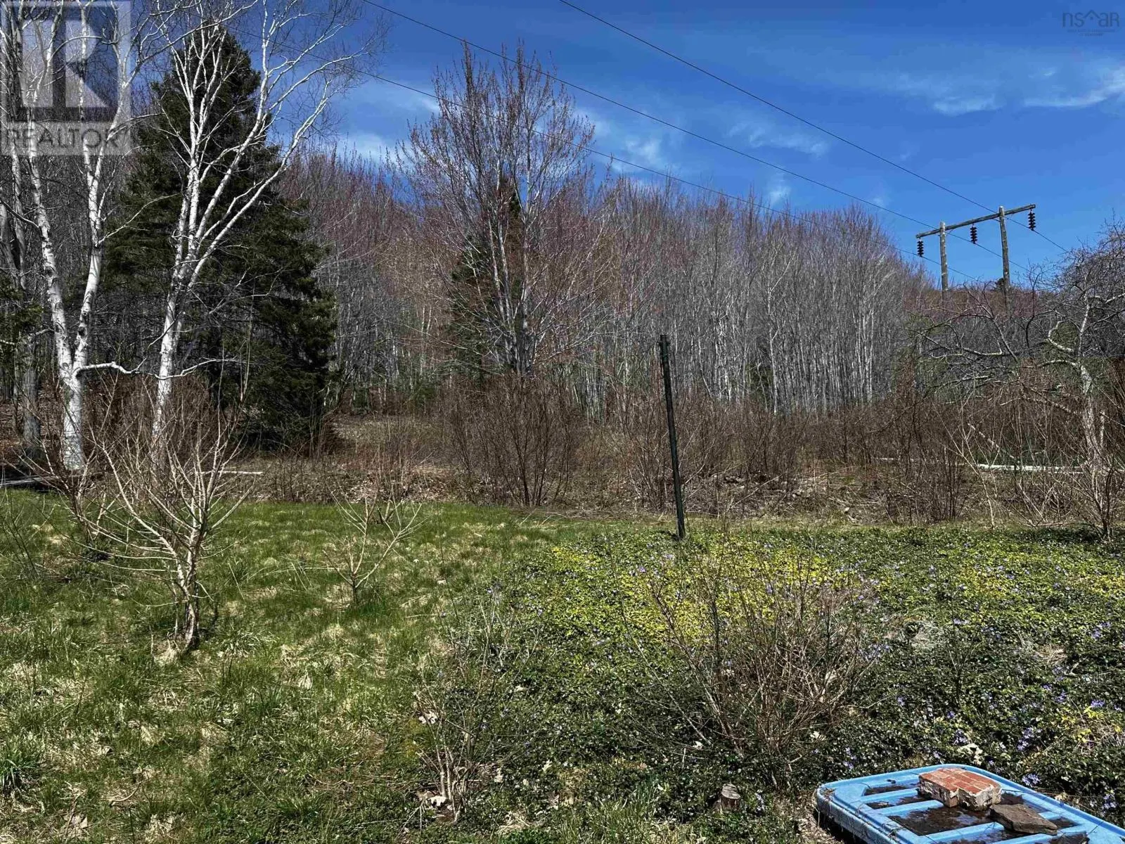10783 NS-105 Highway