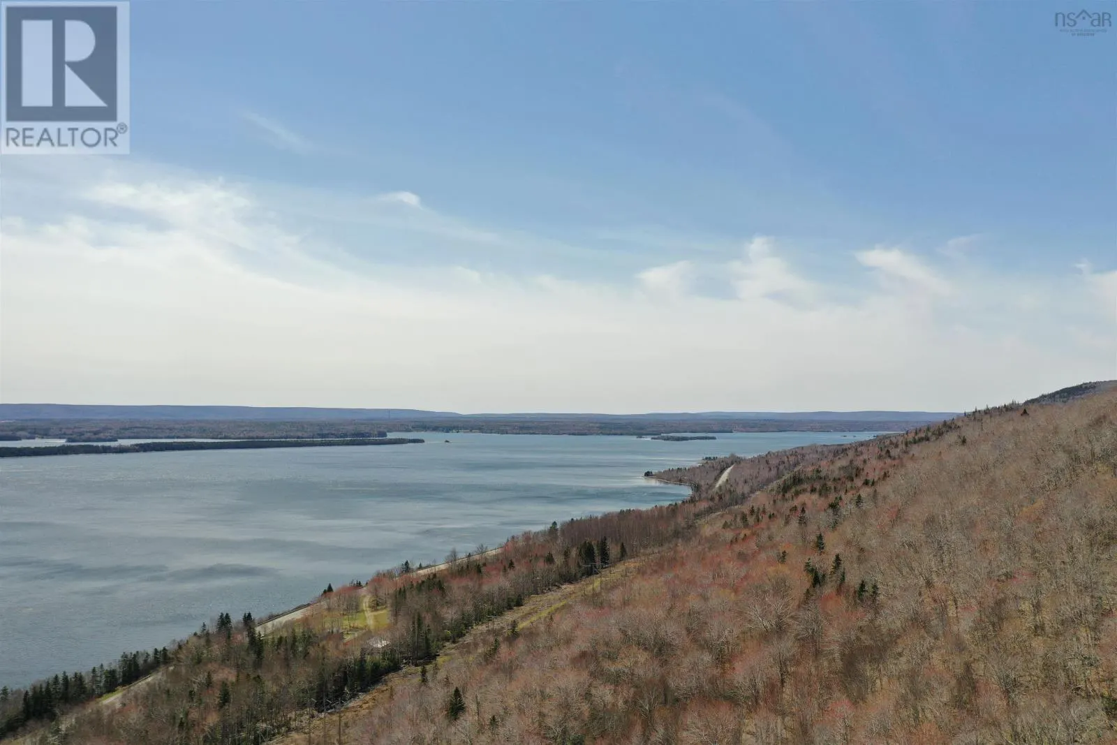 10783 NS-105 Highway