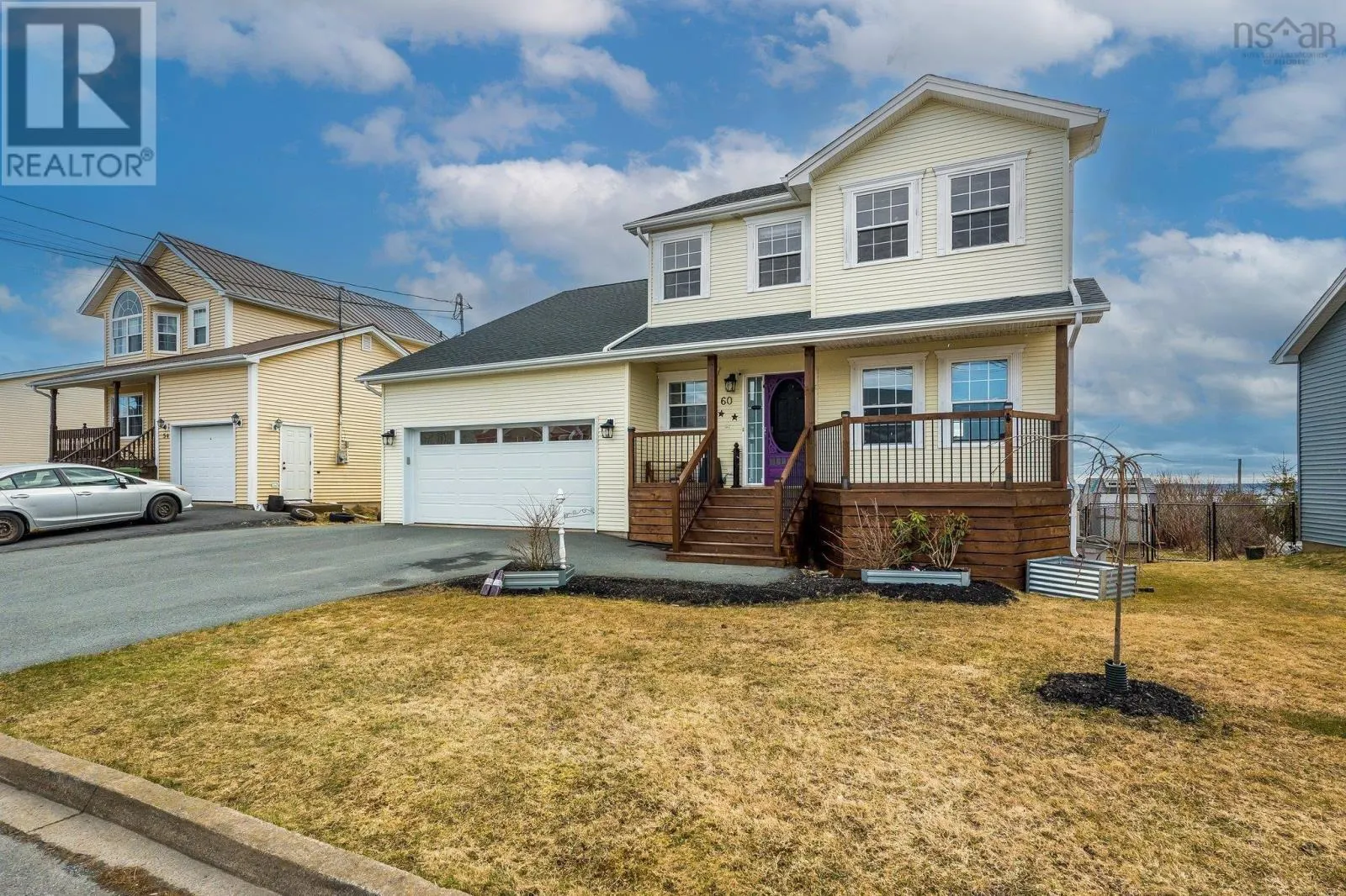 60 Sea Spray Dr