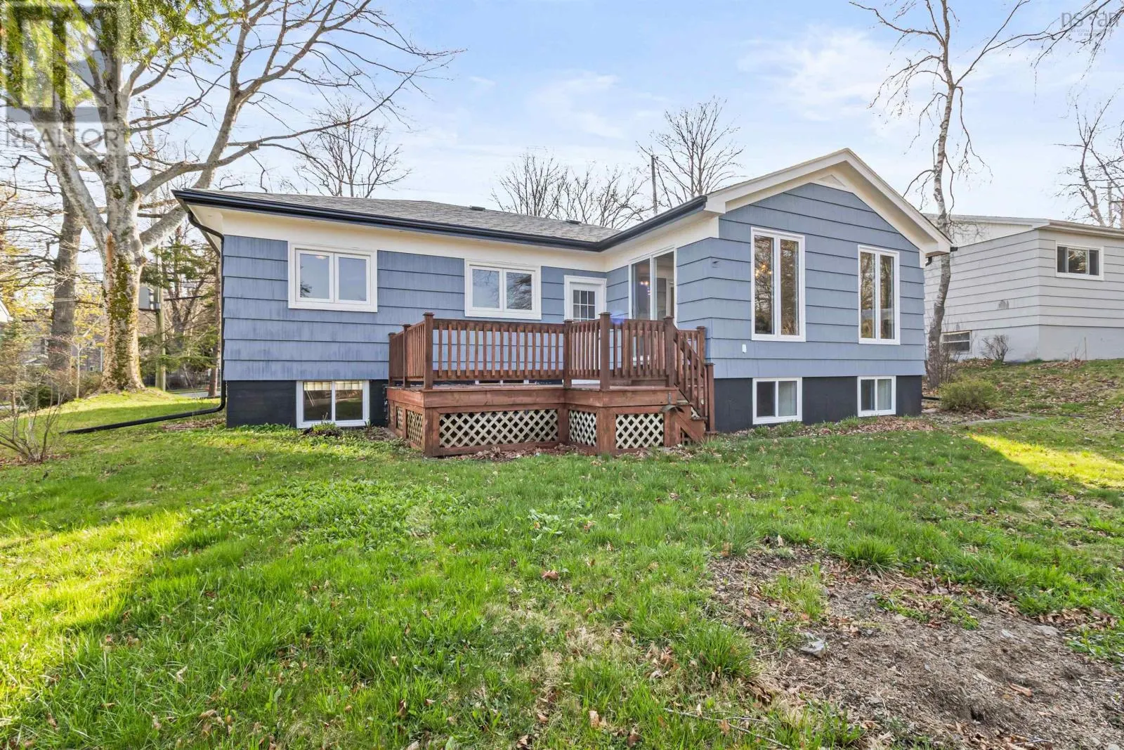 2935 Joseph Howe Drive
