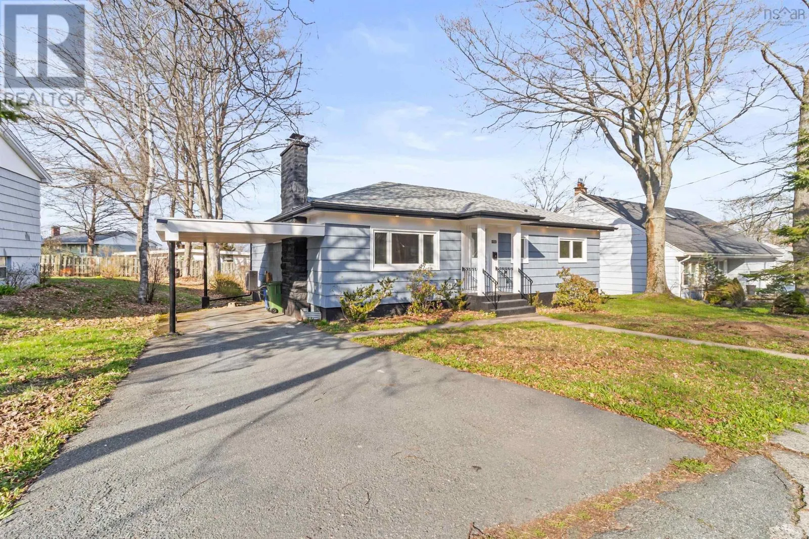 2935 Joseph Howe Drive