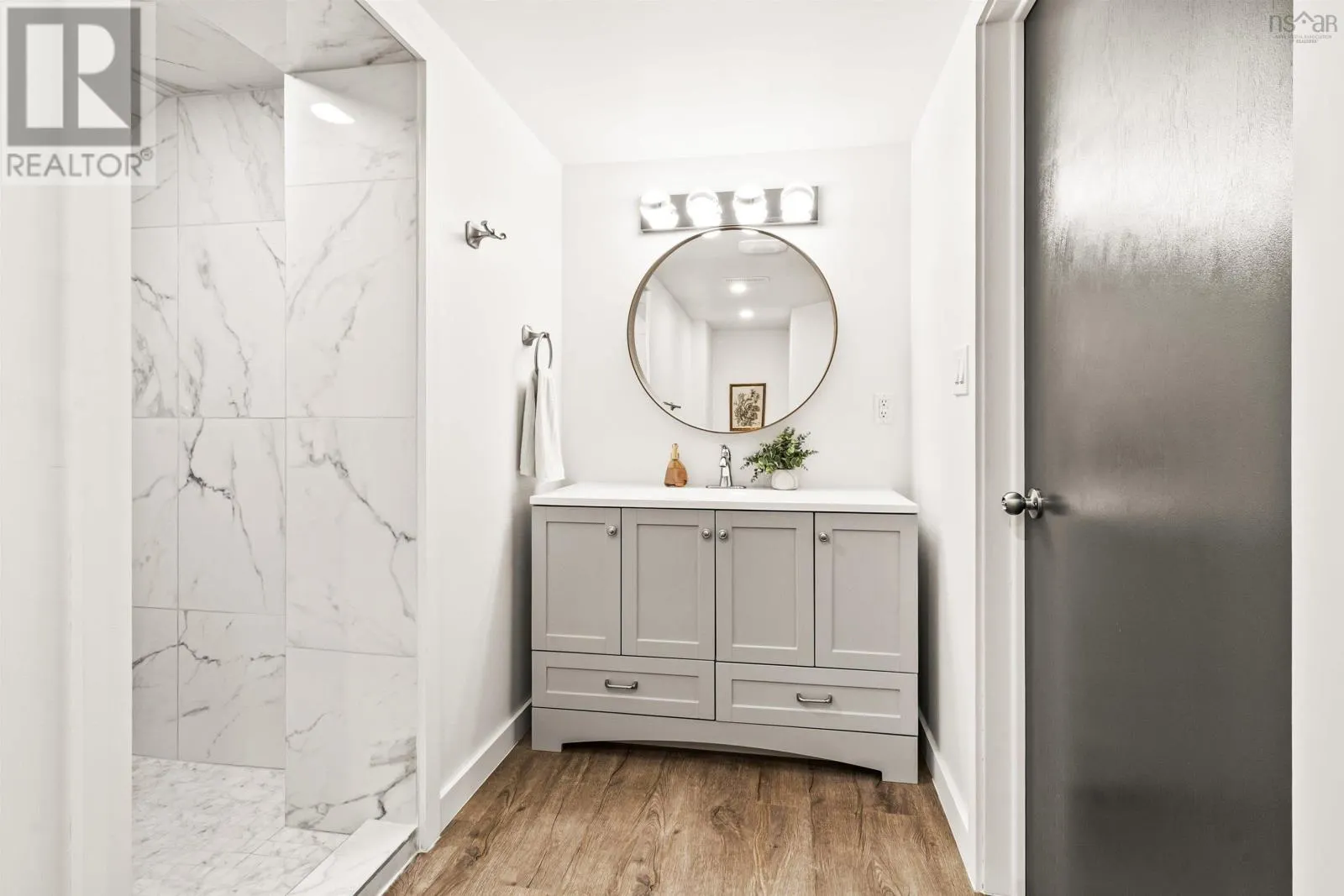 2935 Joseph Howe Drive